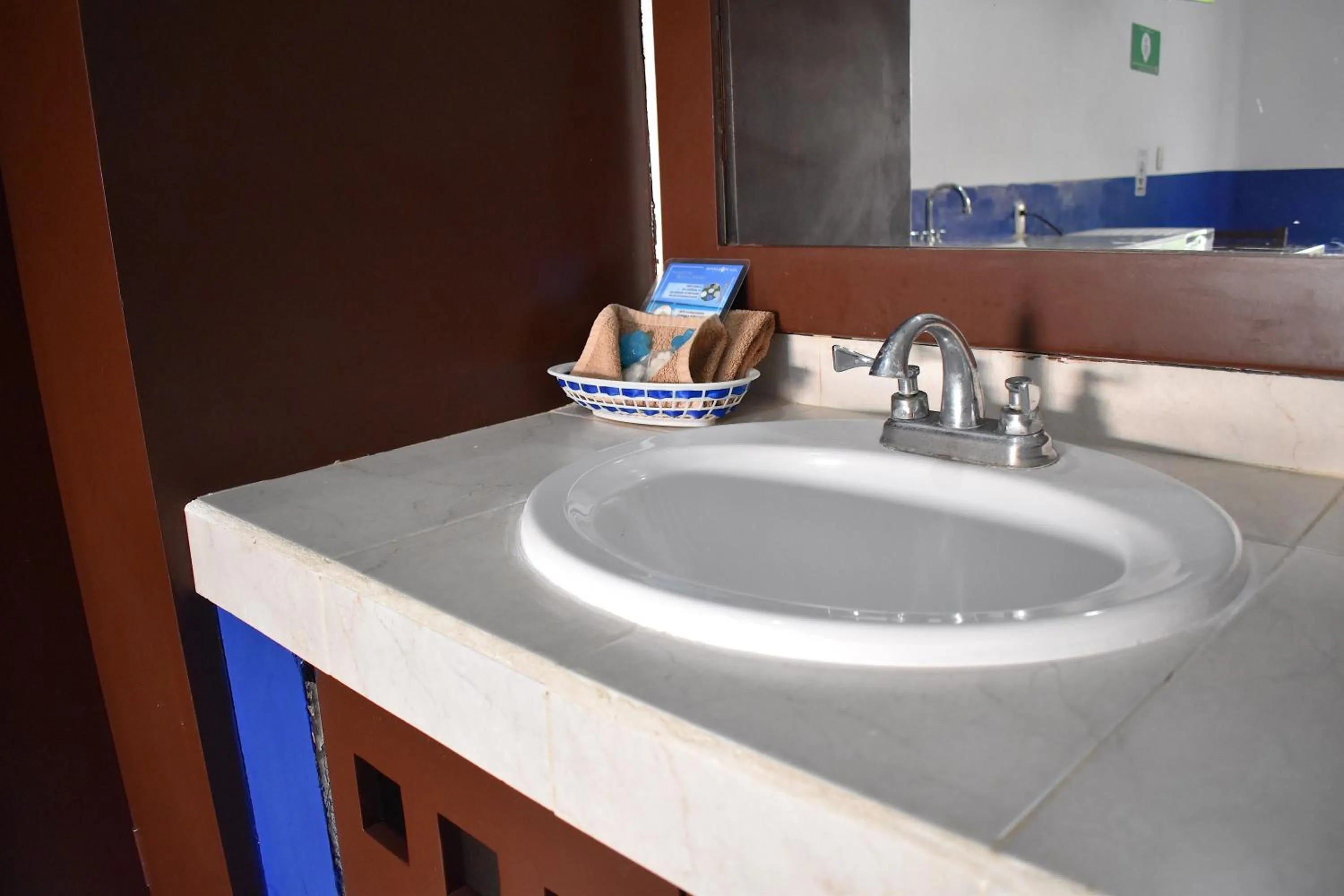 Bathroom in Plaza Almendros Hotel Isla Mujeres