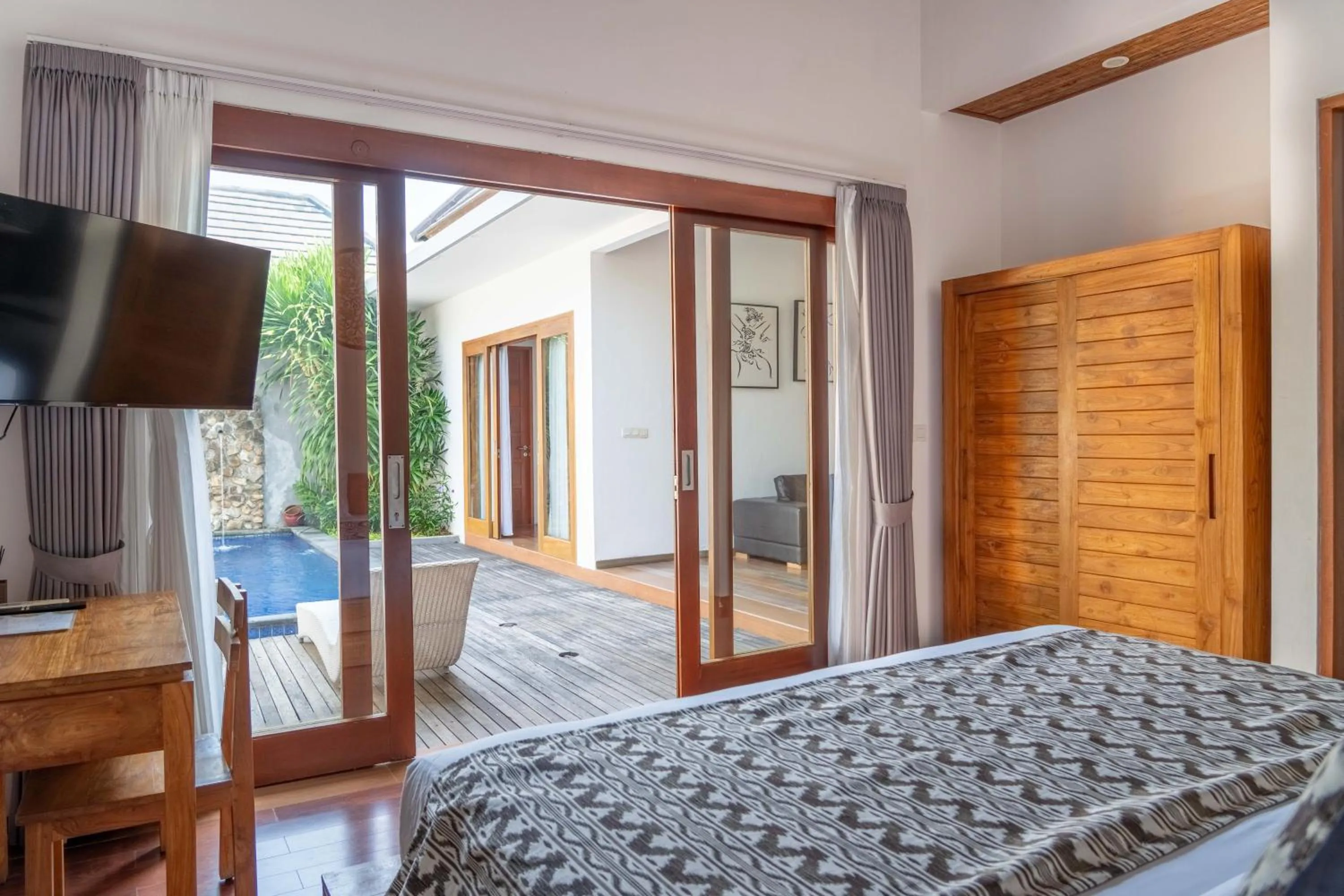 Bed in Bali Nyuh Gading Villas