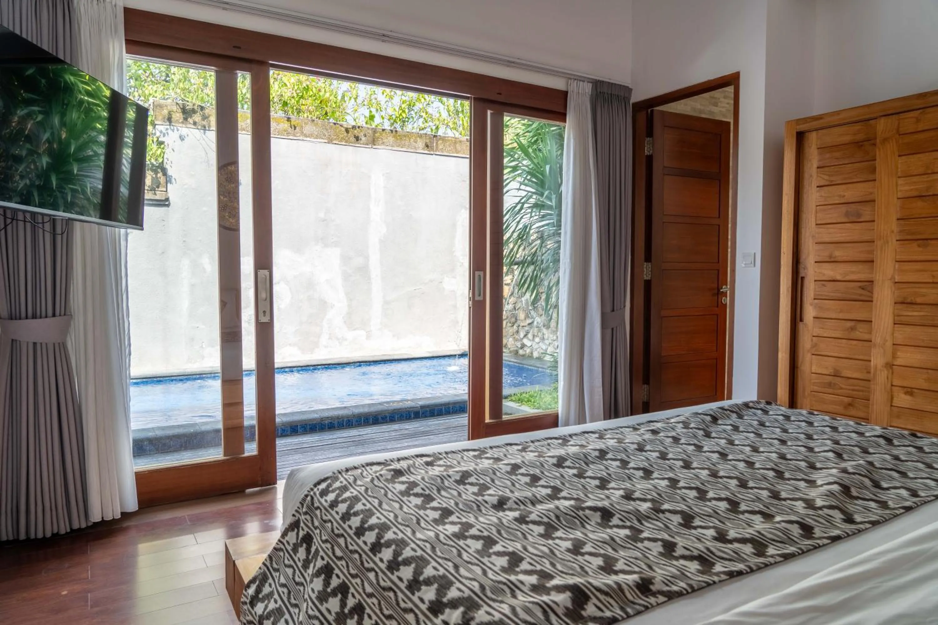 Bed in Bali Nyuh Gading Villas