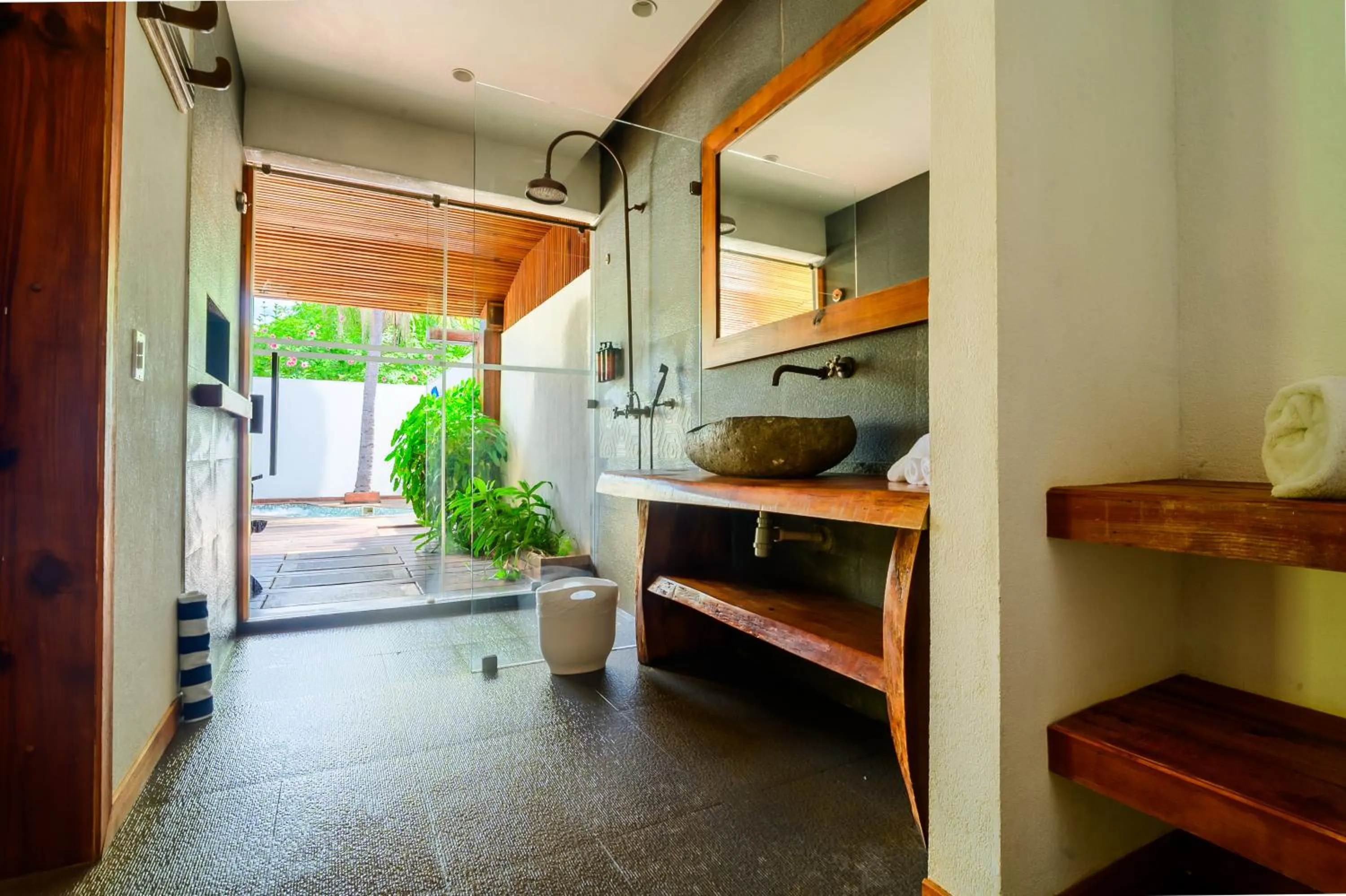 Bathroom in Miraflores Boutique Hotel Adults Only