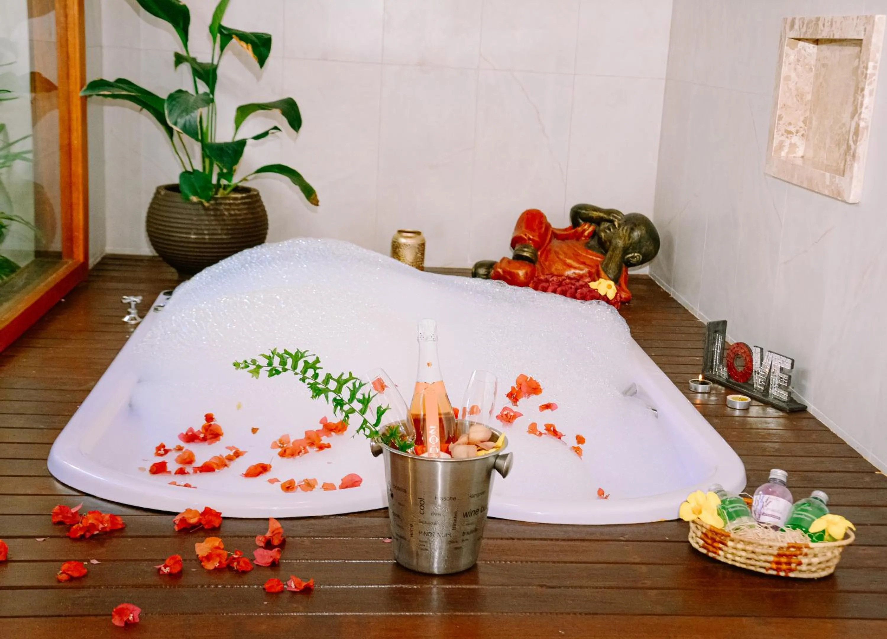 Hot Tub in Encantes do Nordeste