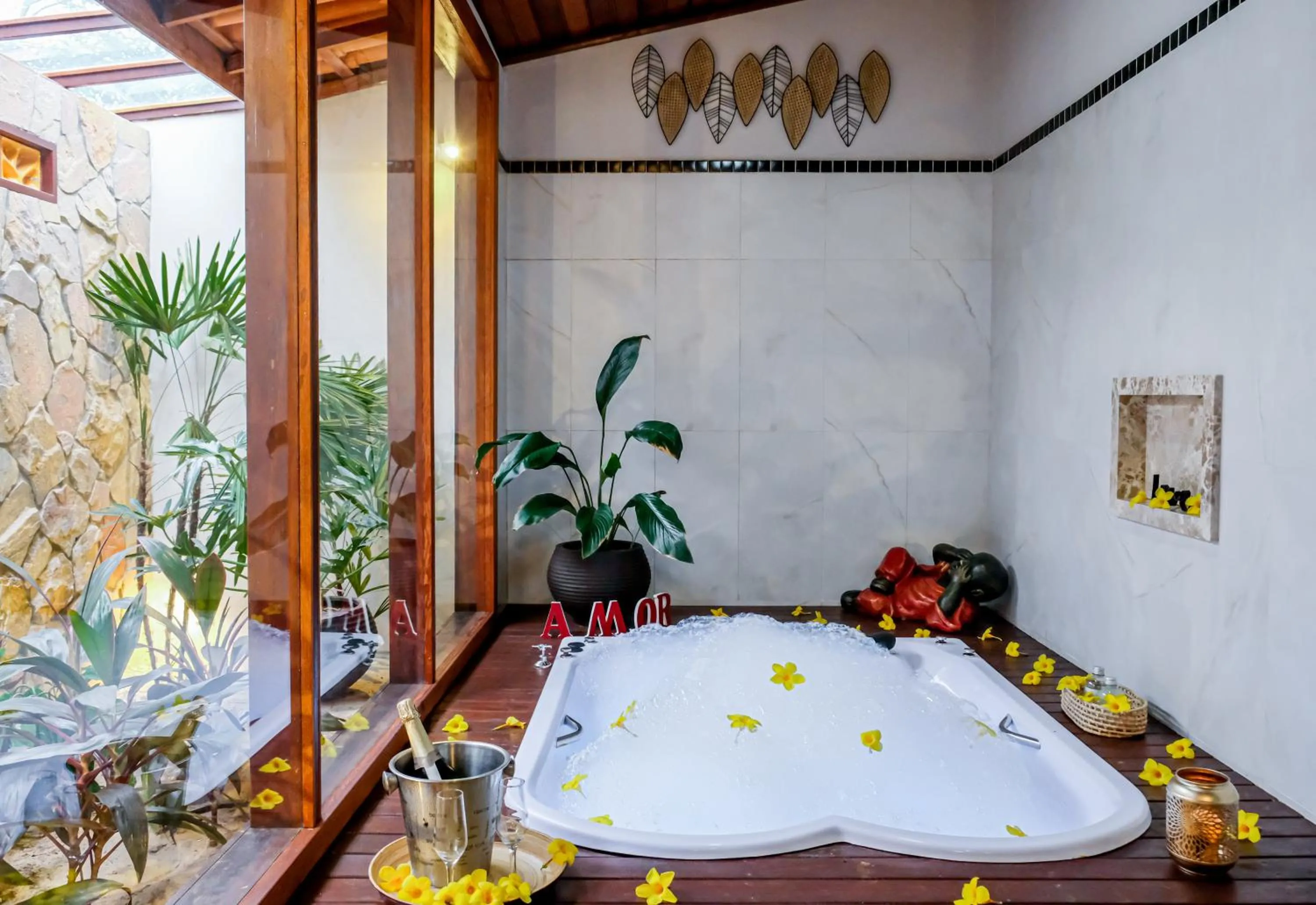 Hot Tub in Encantes do Nordeste