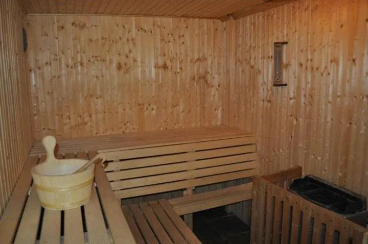 Sauna in Vånga Hostel