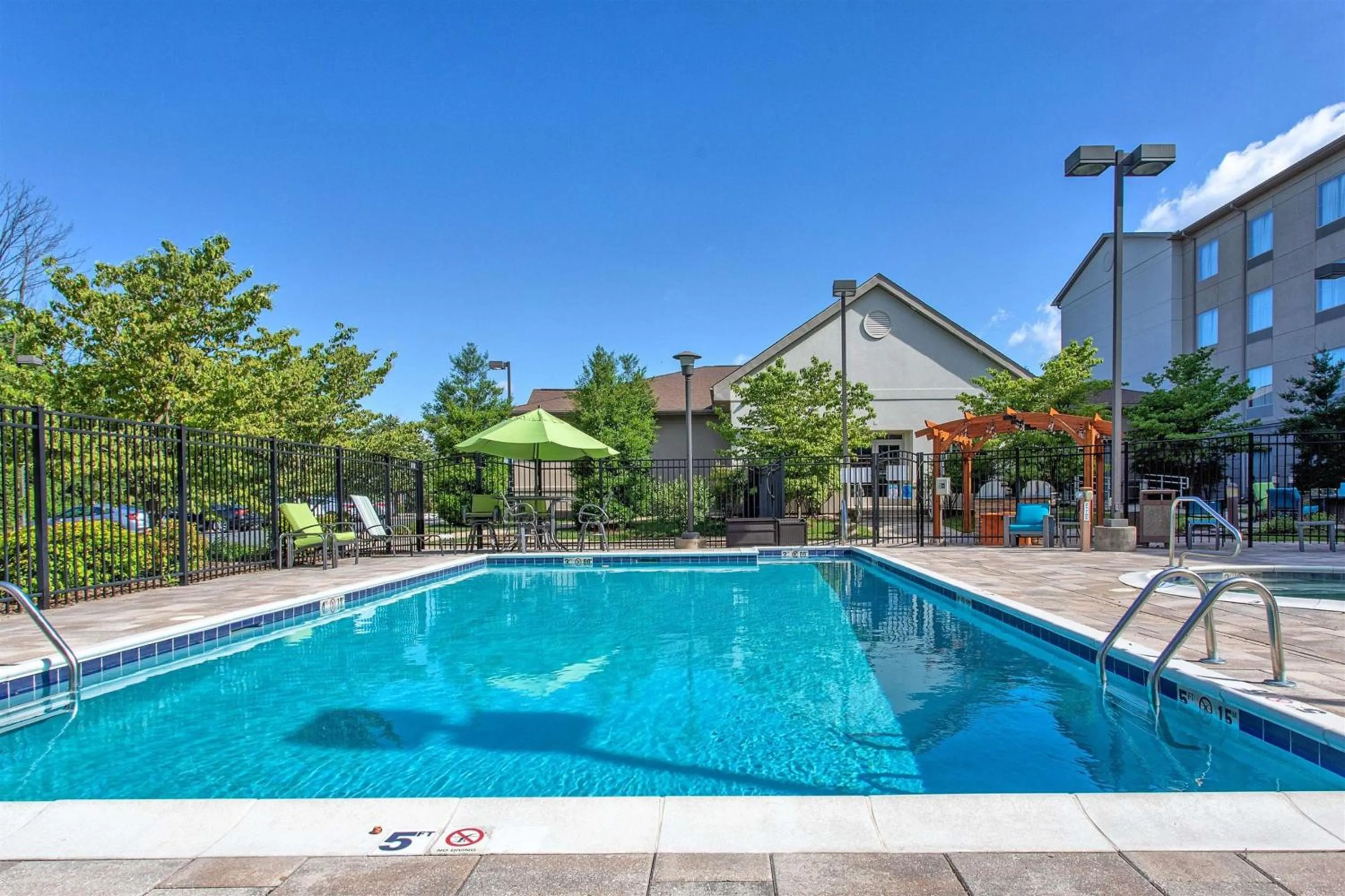 Pool view in Homewood Suites by Hilton Leesburg