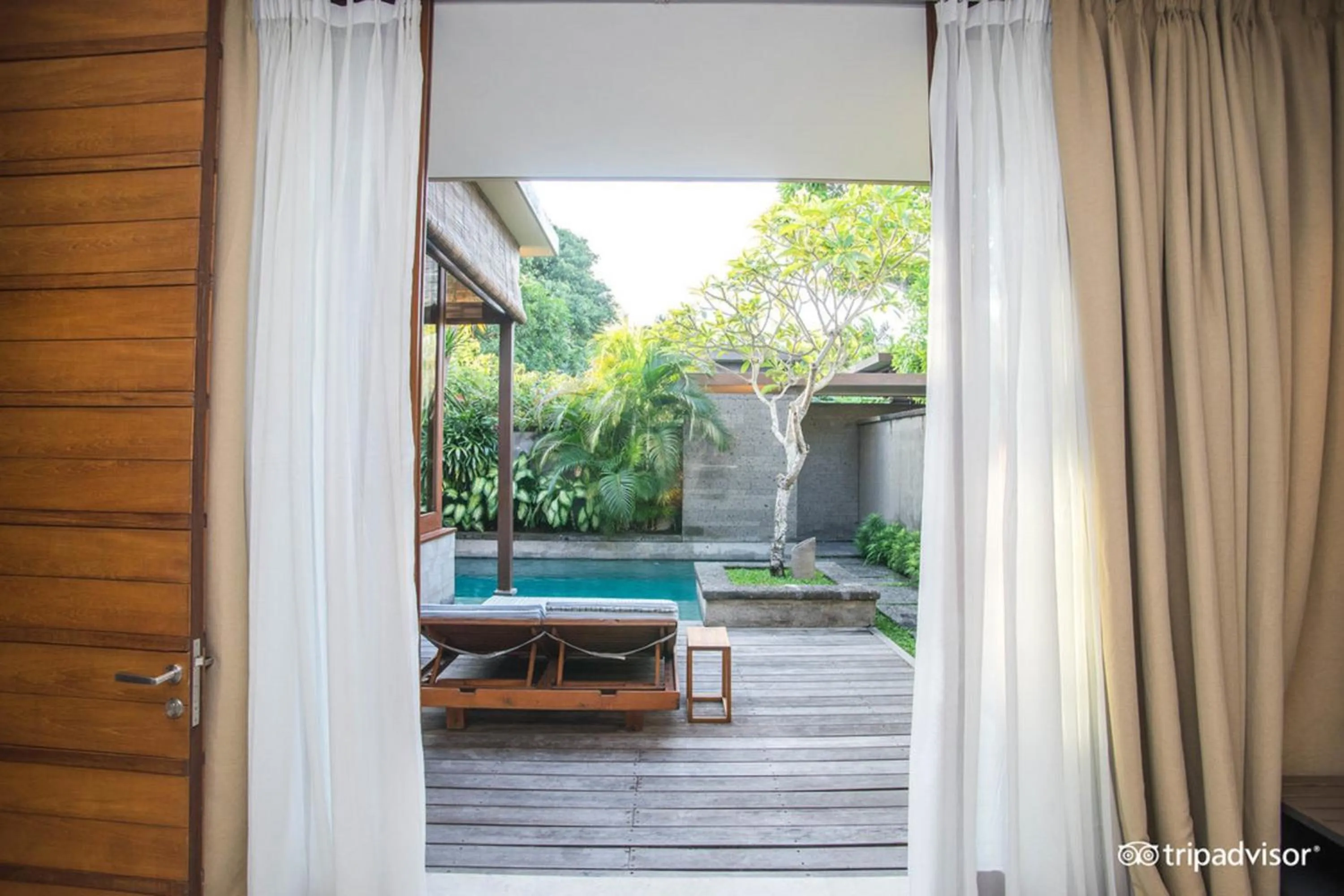 Pool view in The Elysian Boutique Villa Hotel