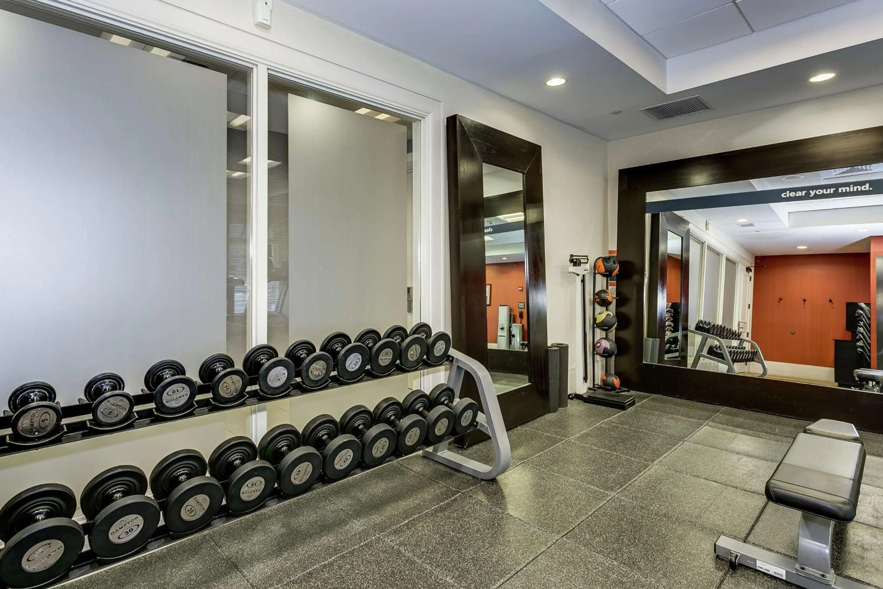 Fitness centre/facilities in Hampton Inn & Suites Mobile - Downtown Historic District