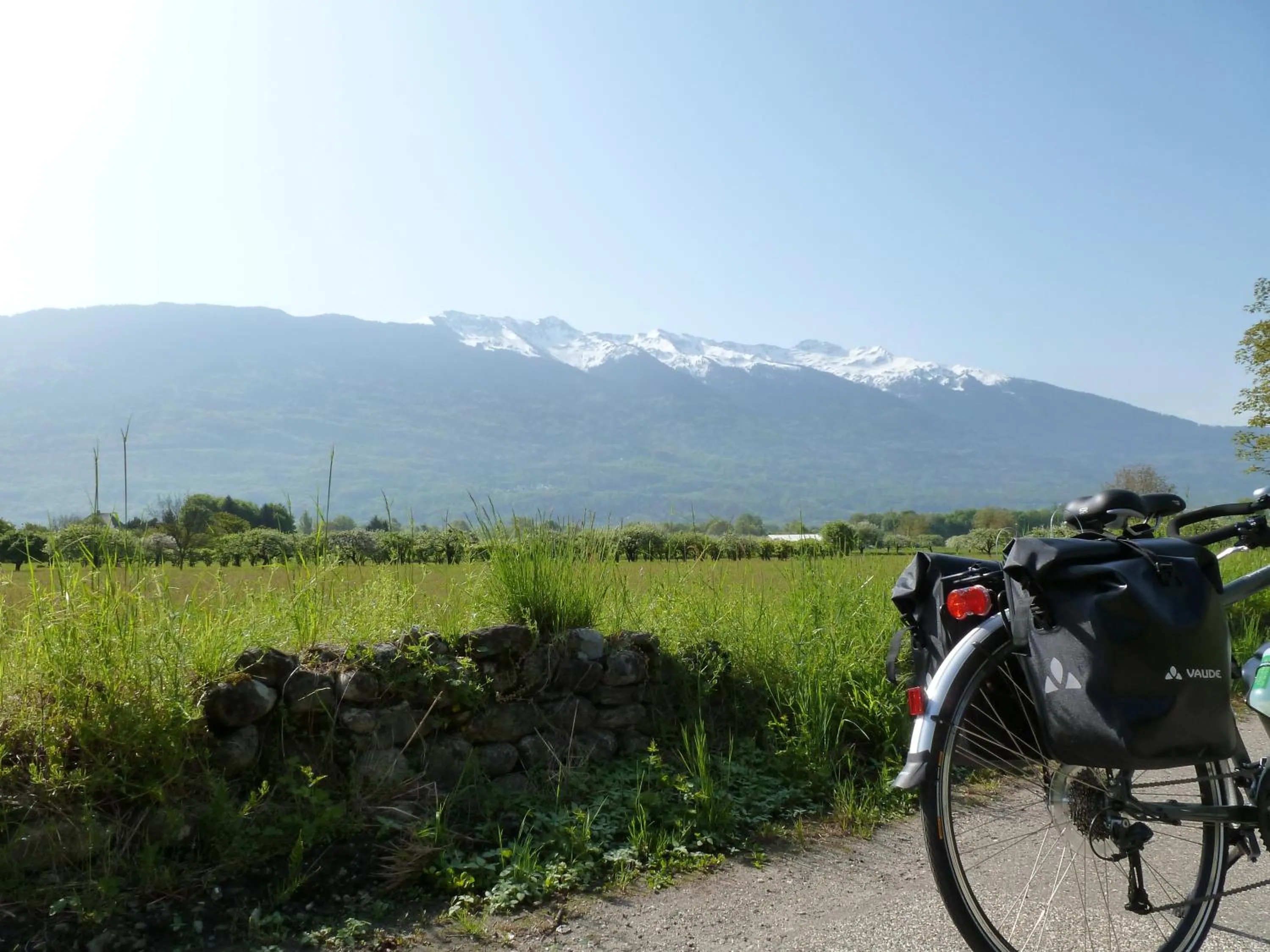Cycling in Au Cheval Blanc - appartements et chambres d'hôtes