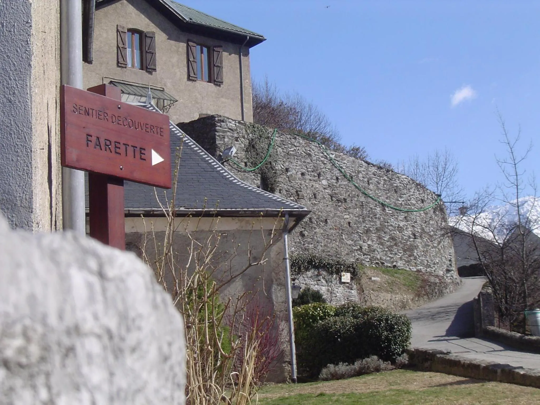 Hiking in Au Cheval Blanc - appartements et chambres d'hôtes