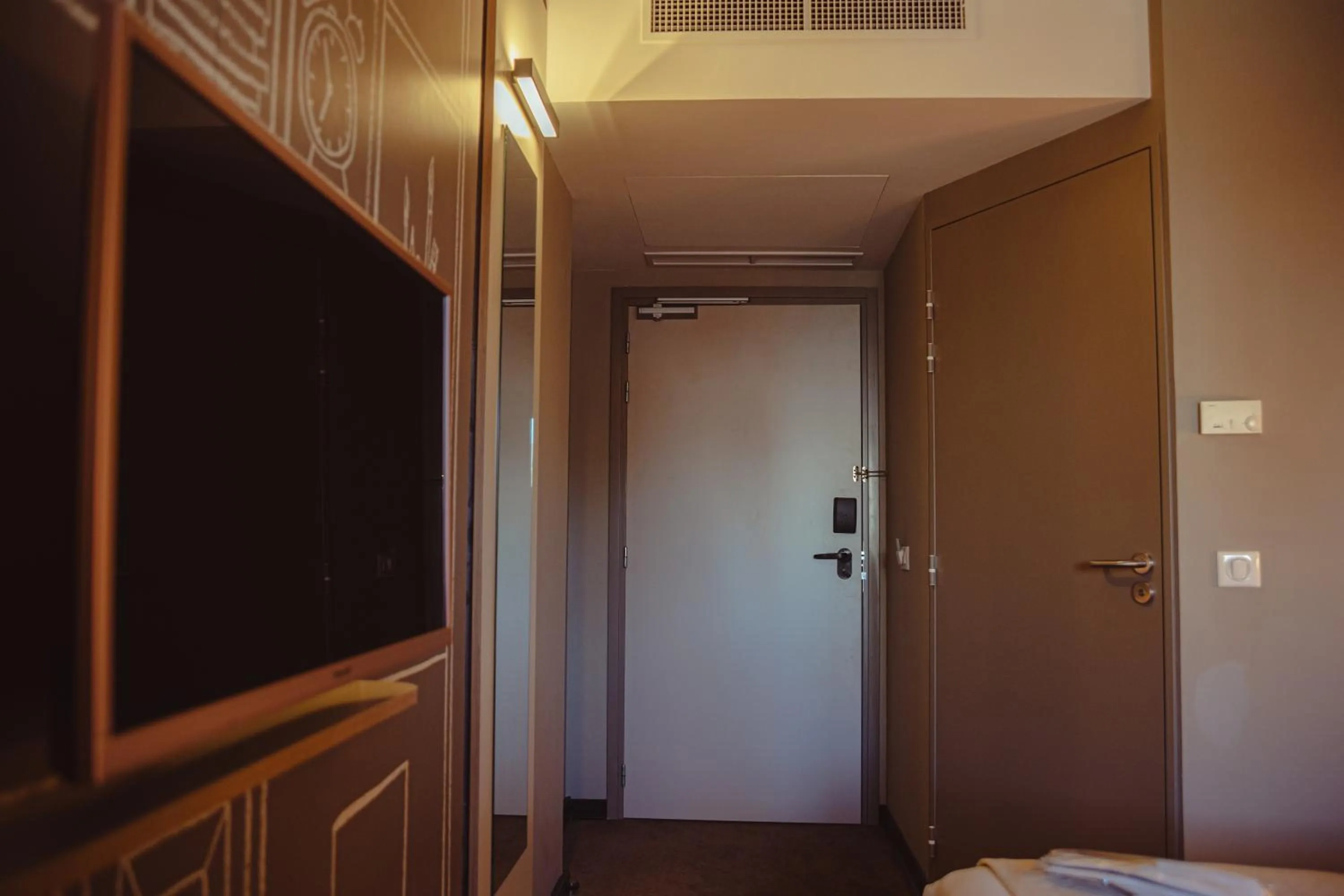 Bed in Atlantis Alger Aéroport ex Ibis