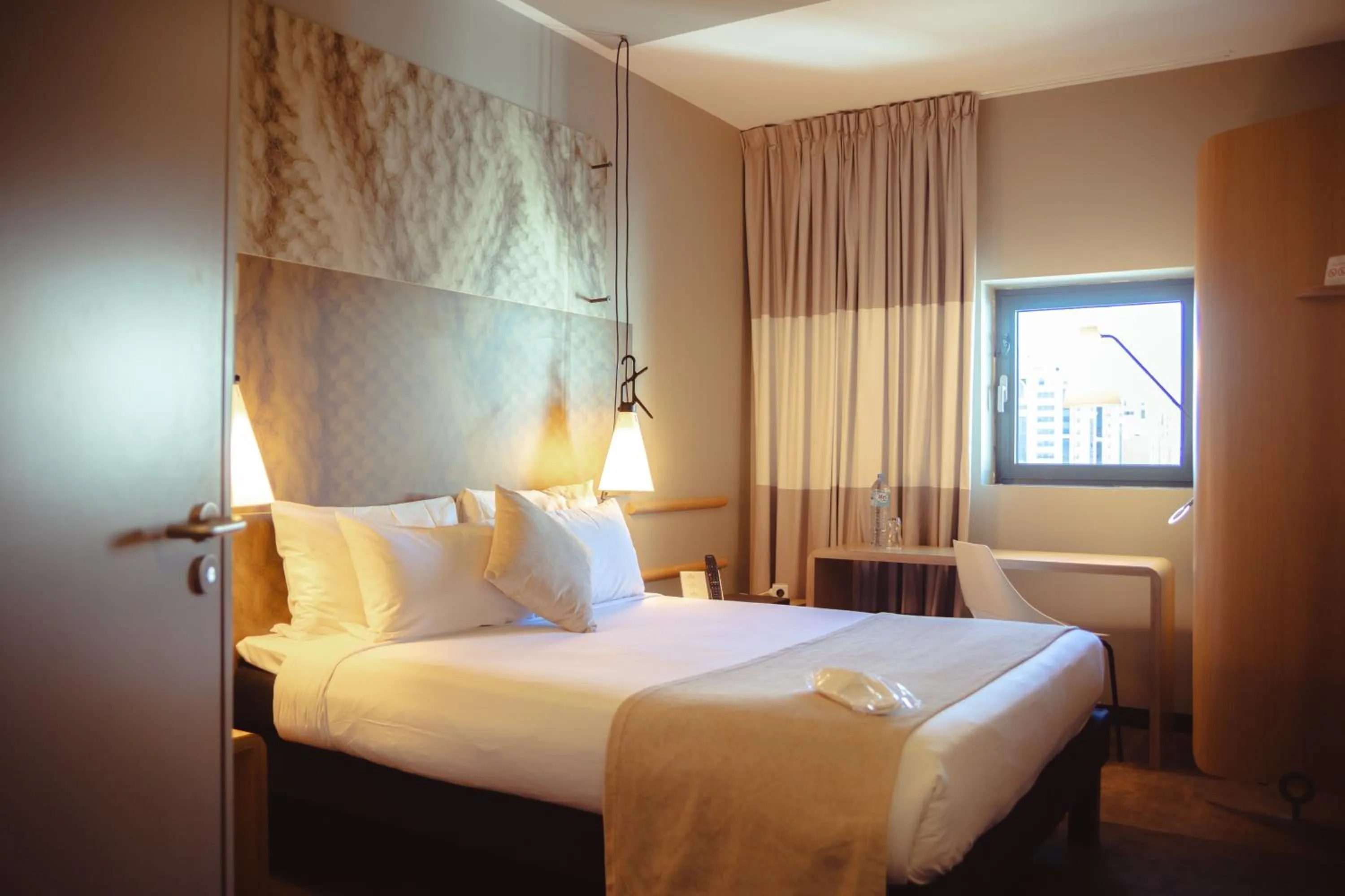 Bed in Atlantis Alger Aéroport ex Ibis