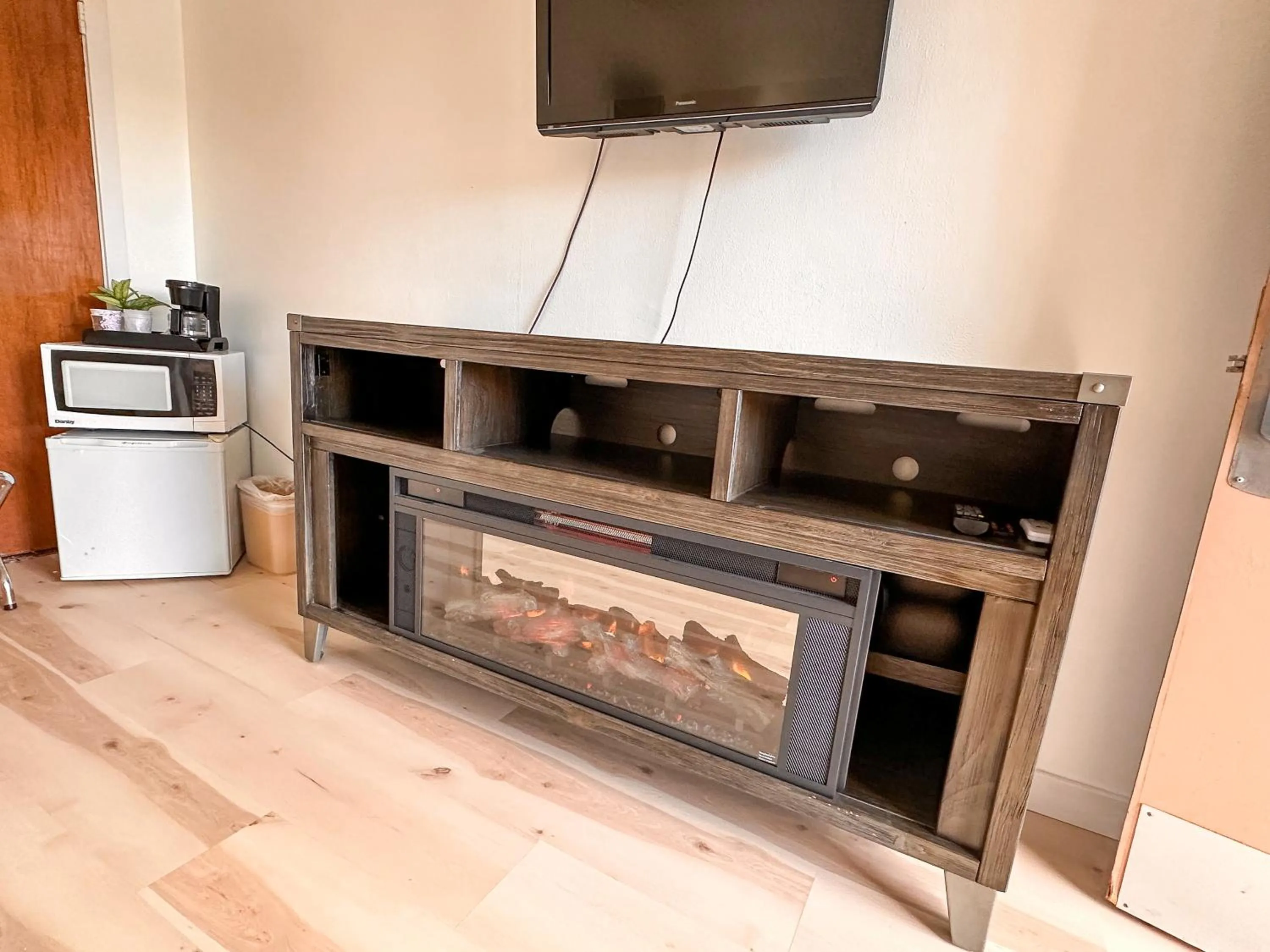 The Cottage Inn at Mount Shasta