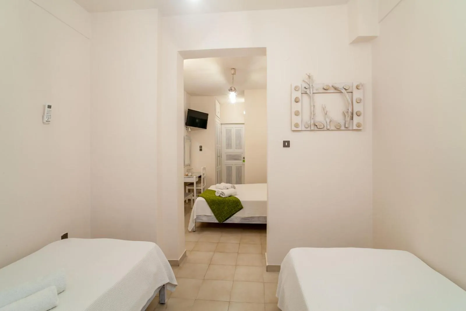 Bedroom, Bed in Amaryllis Hotel