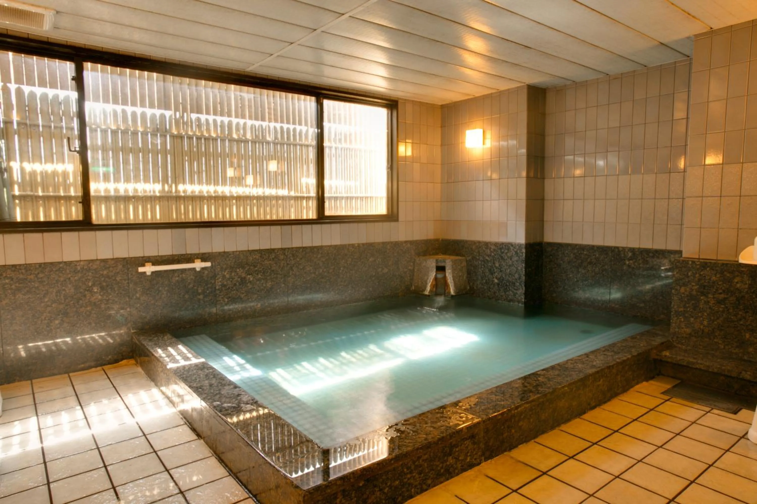 Public Bath in Yamatoya Honten Ryokan Osaka