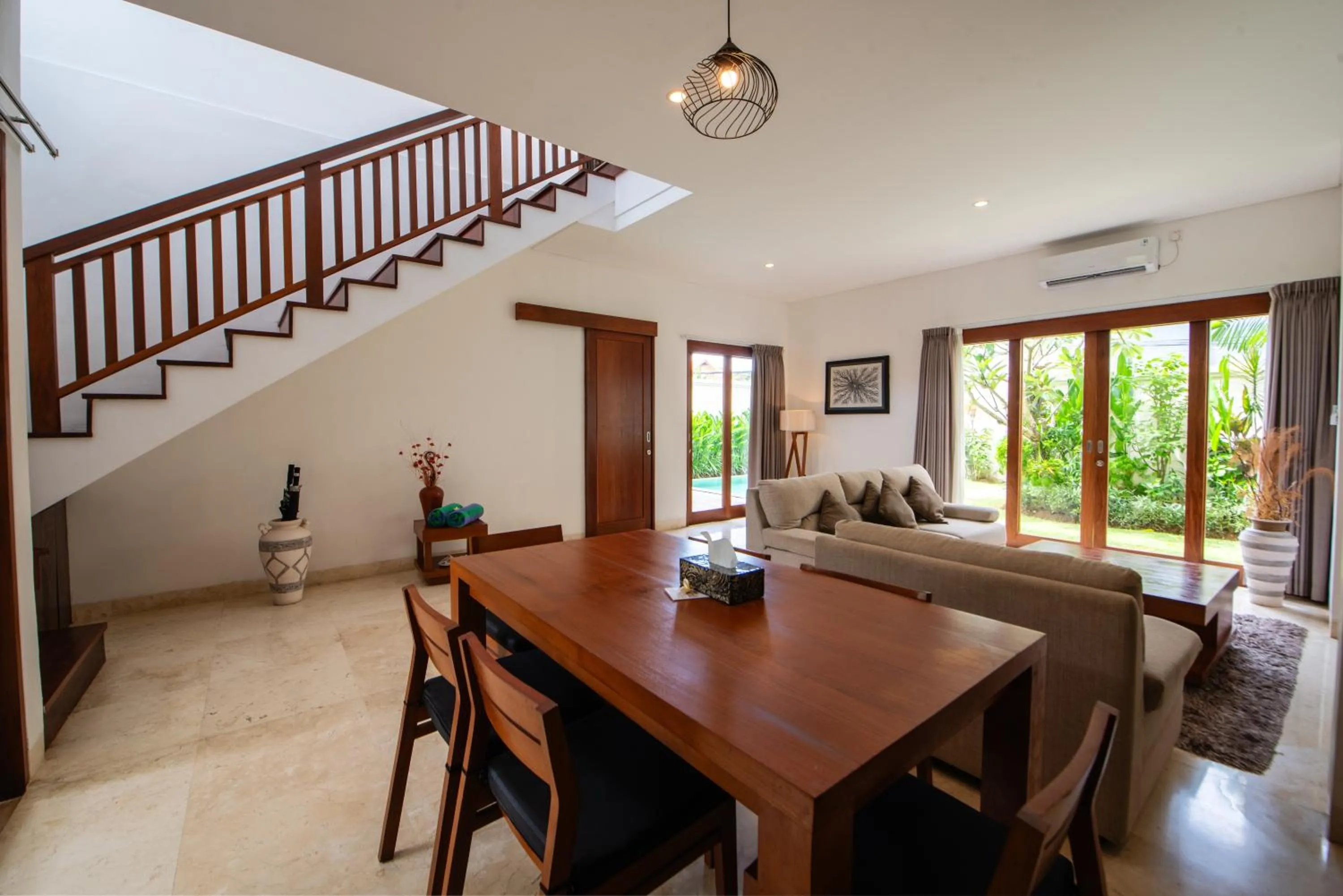 Bali Ayu Hotel & Villas