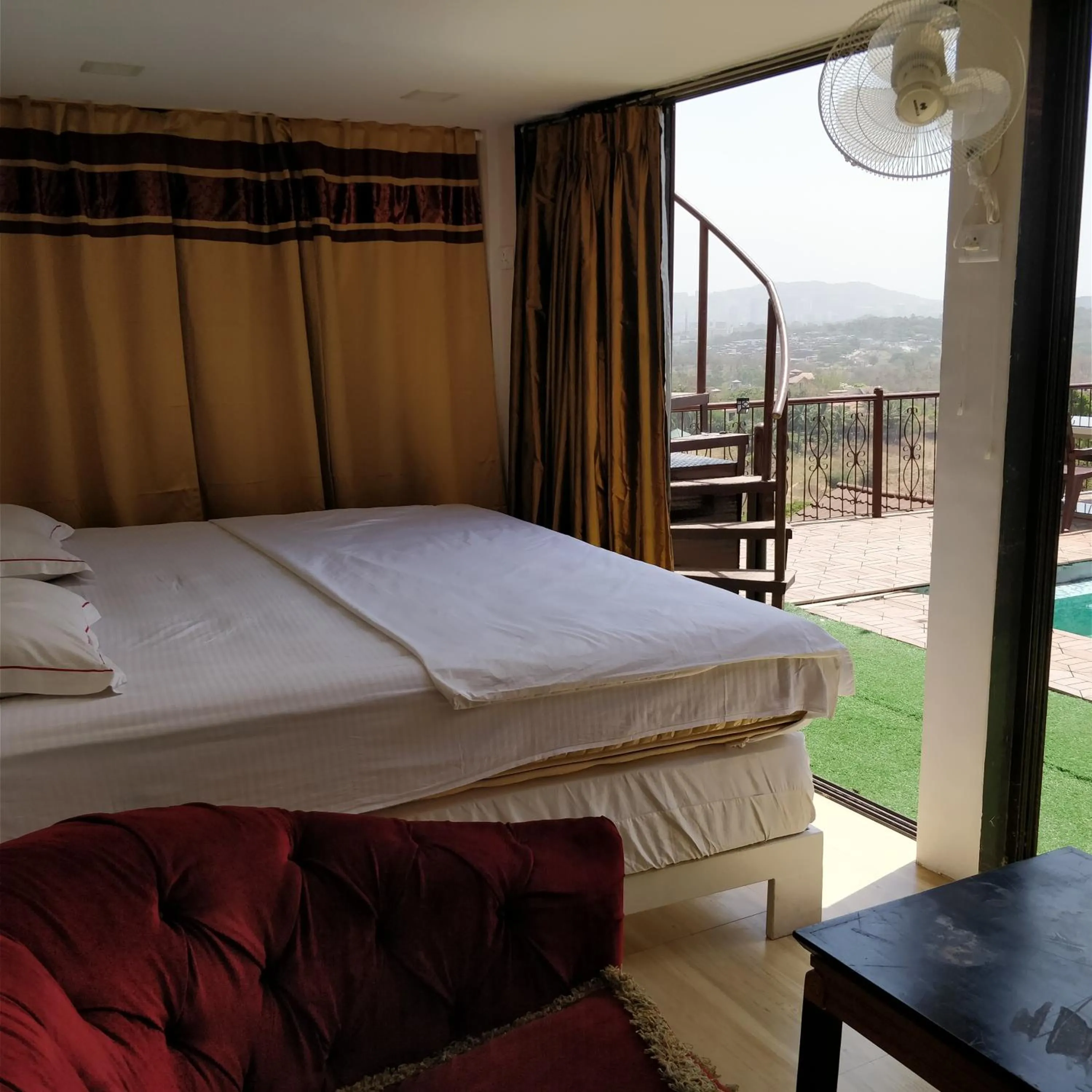 Bed in Villa No: 214, Dr.Wade's Villa.