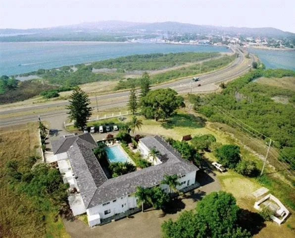 Day in Blue Pacific Swansea