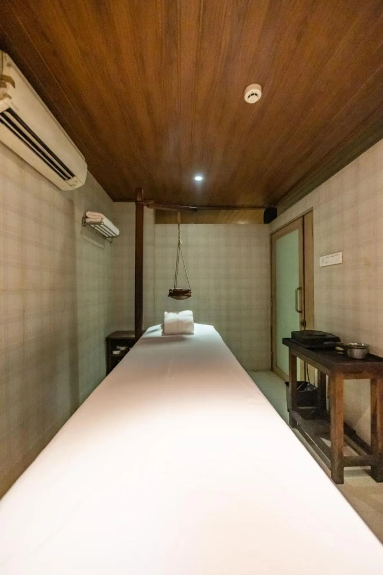 Spa and wellness centre/facilities, Bed in Neelam's The Grand Hotel Goa