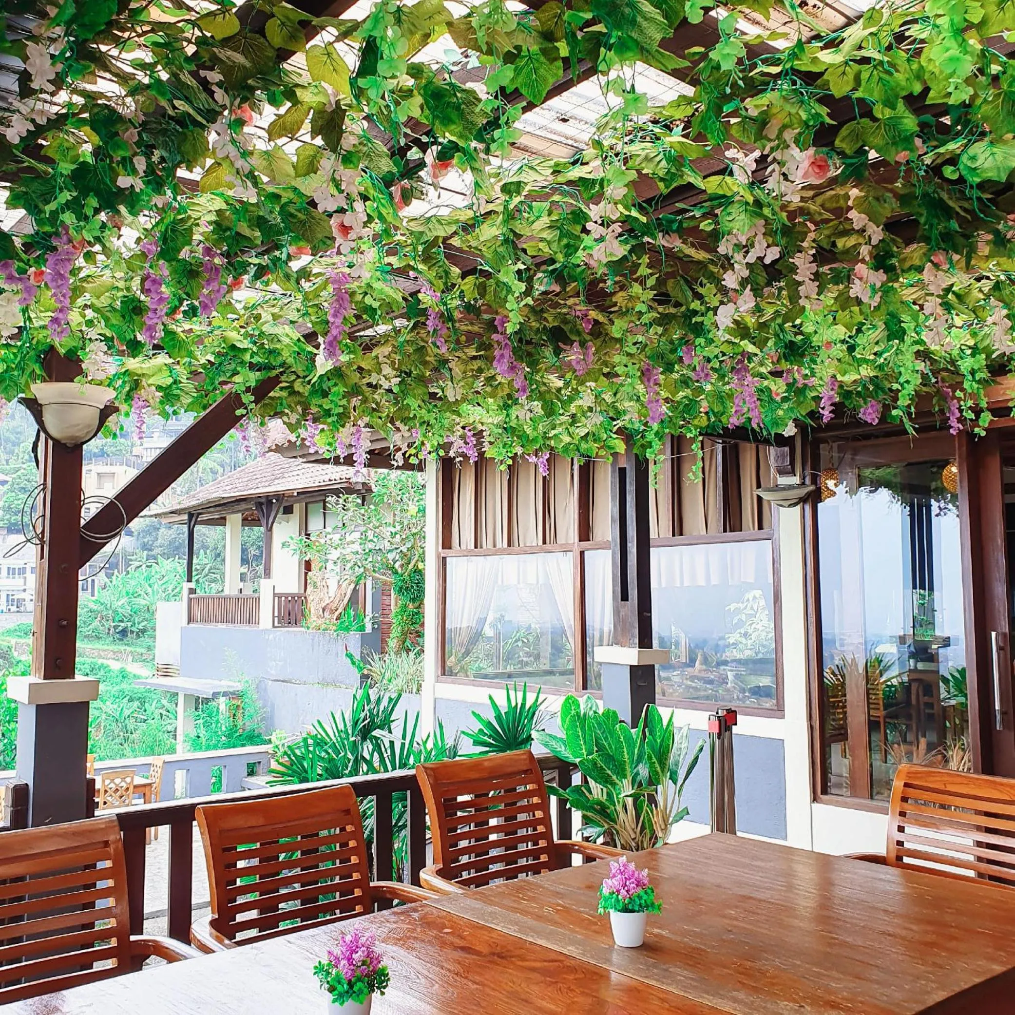 Restaurant/places to eat in Dago Highland Resort