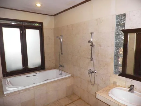 Bathroom in Dago Highland Resort