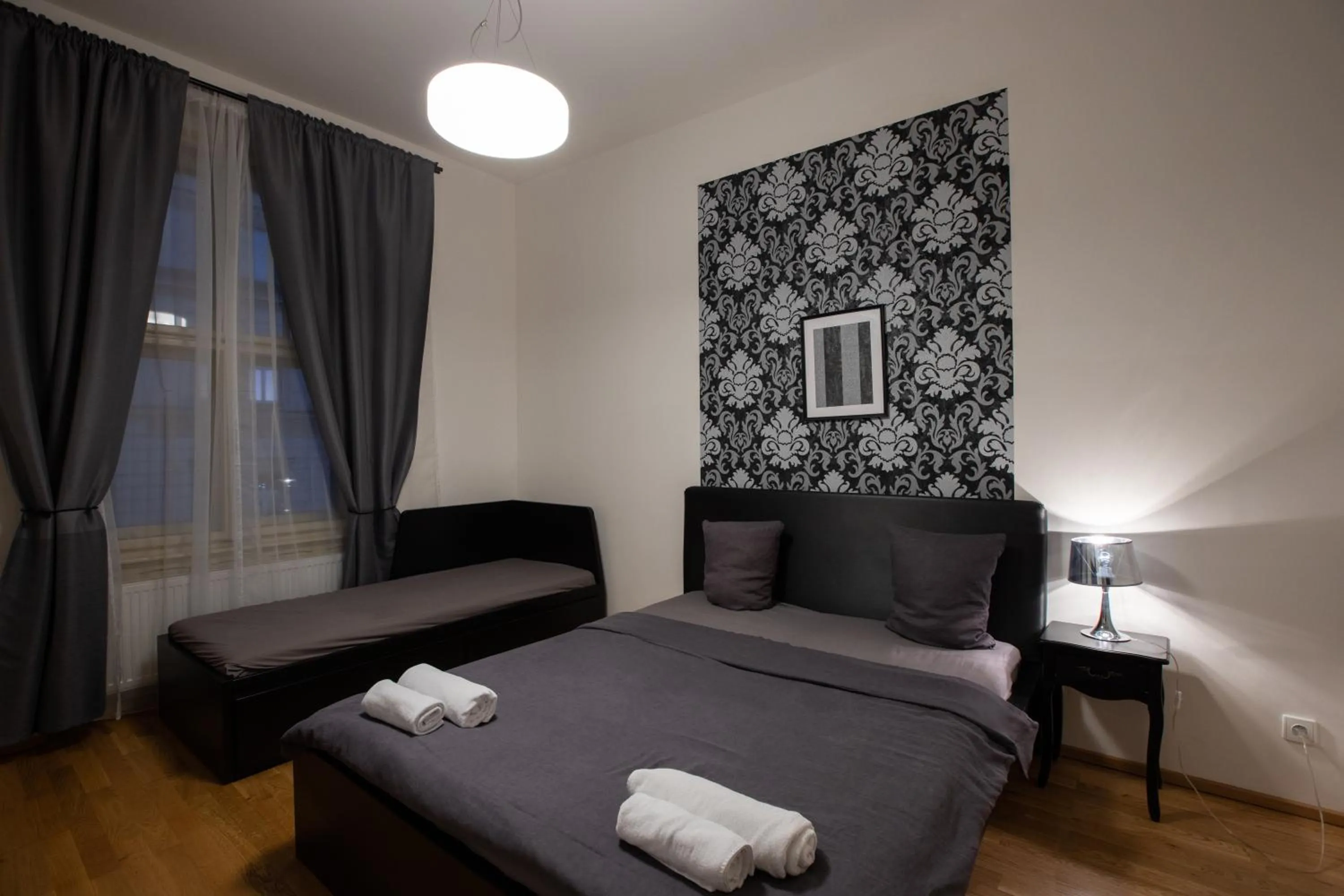 Bed in Riverside SPIRIT