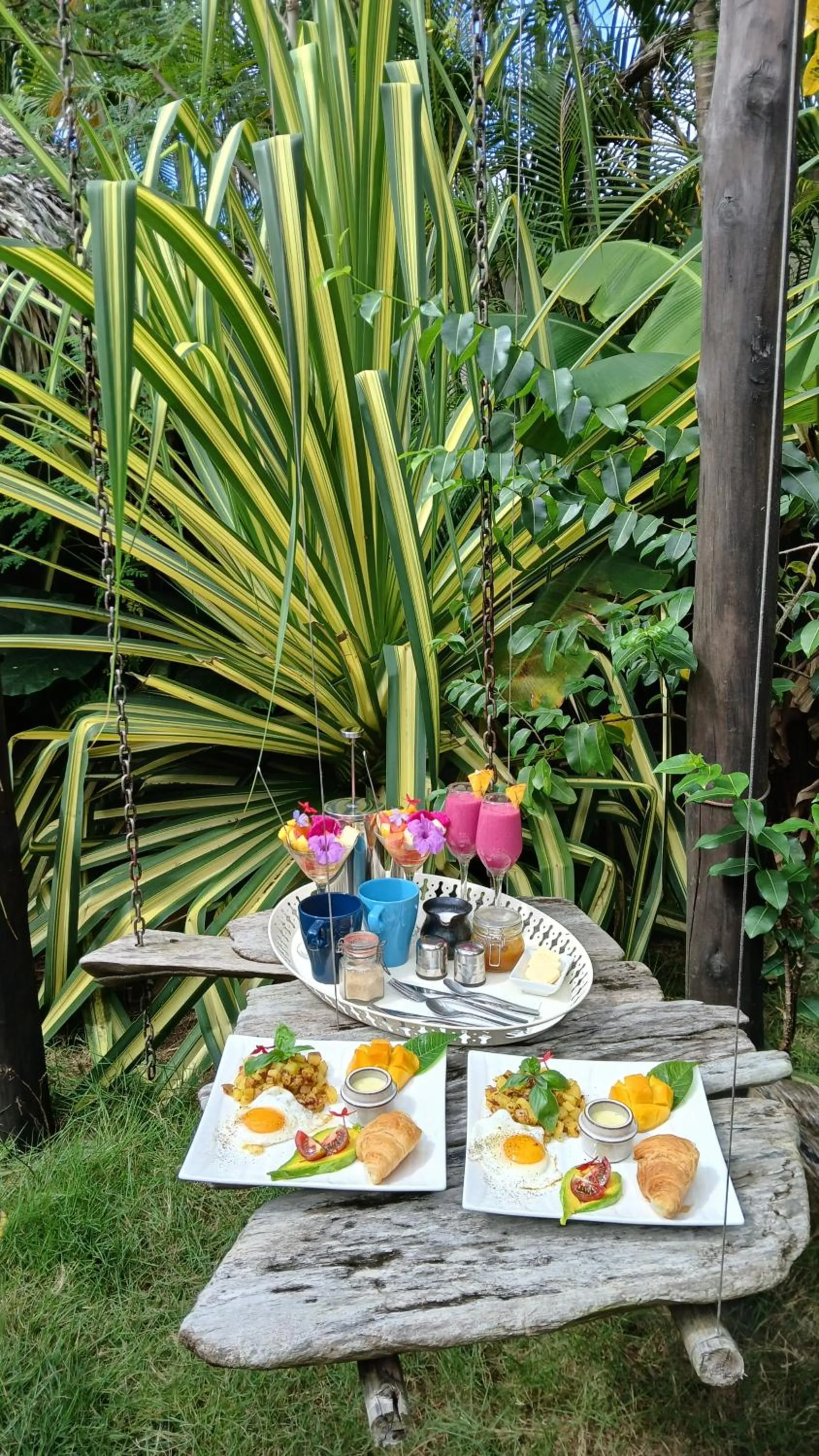 Breakfast in Casa Picaflor B&B