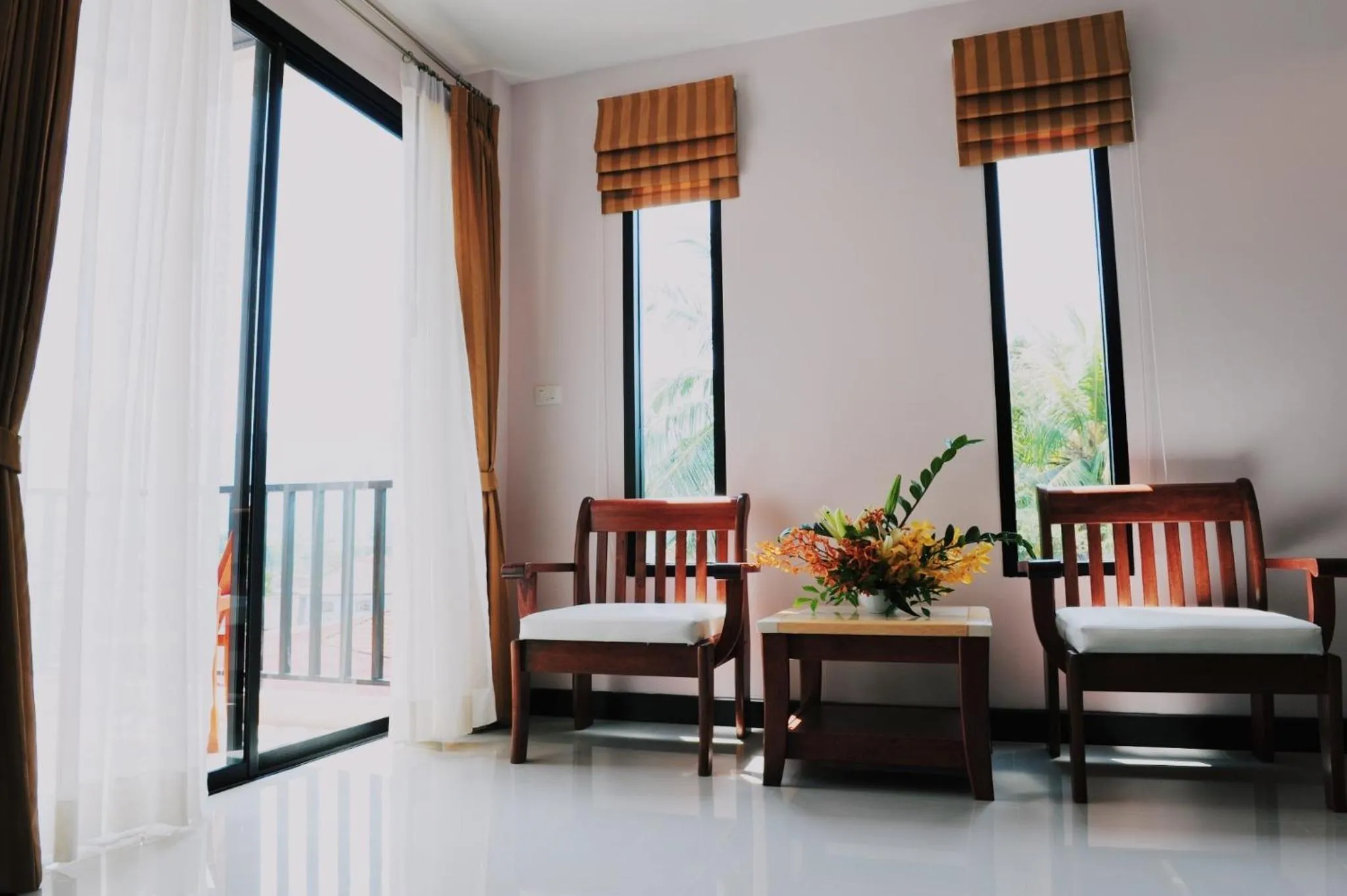 Seating area in Ice Kamala Beach Hotel