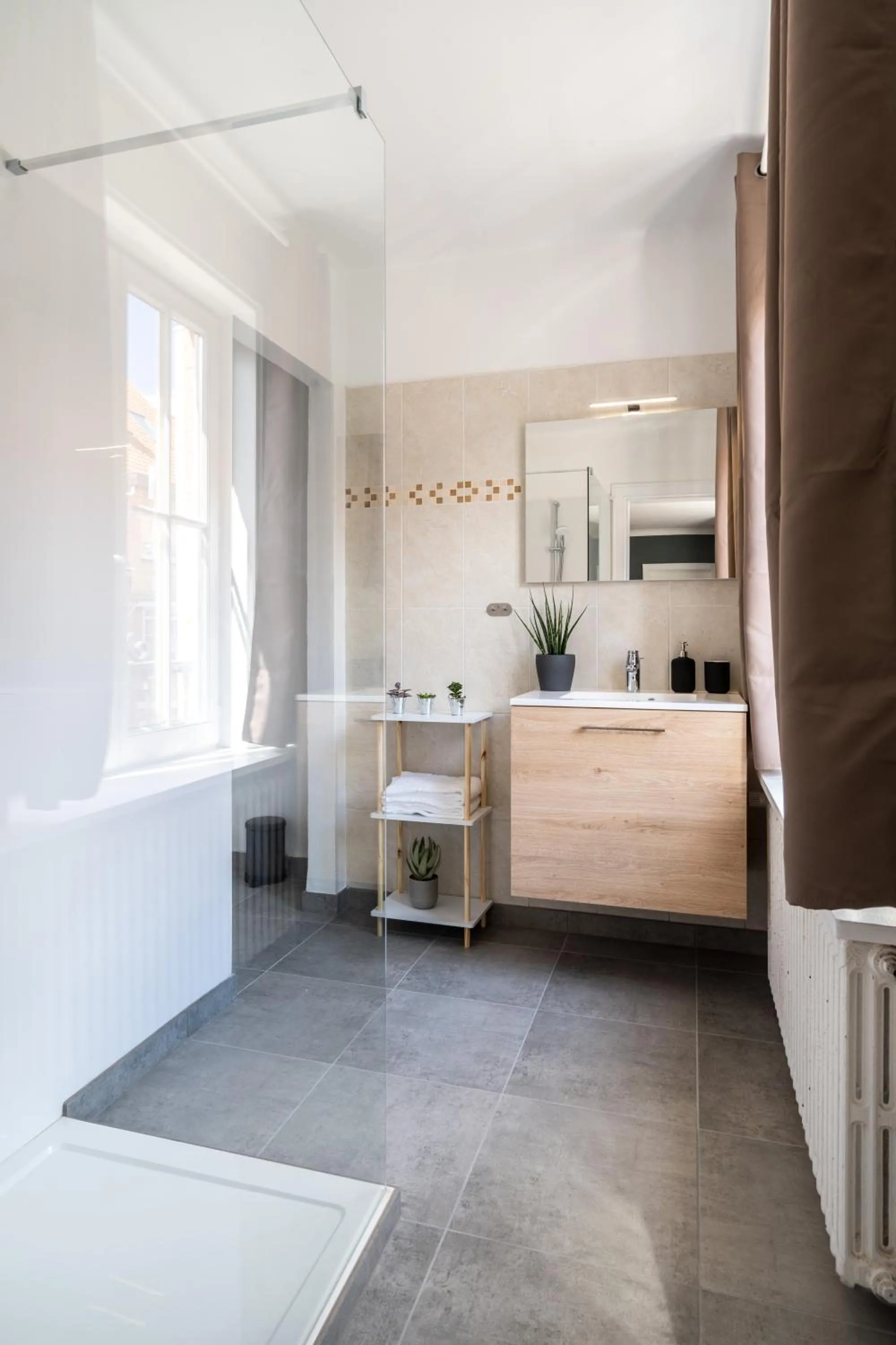 Bathroom, Bed in The Rose Suites
