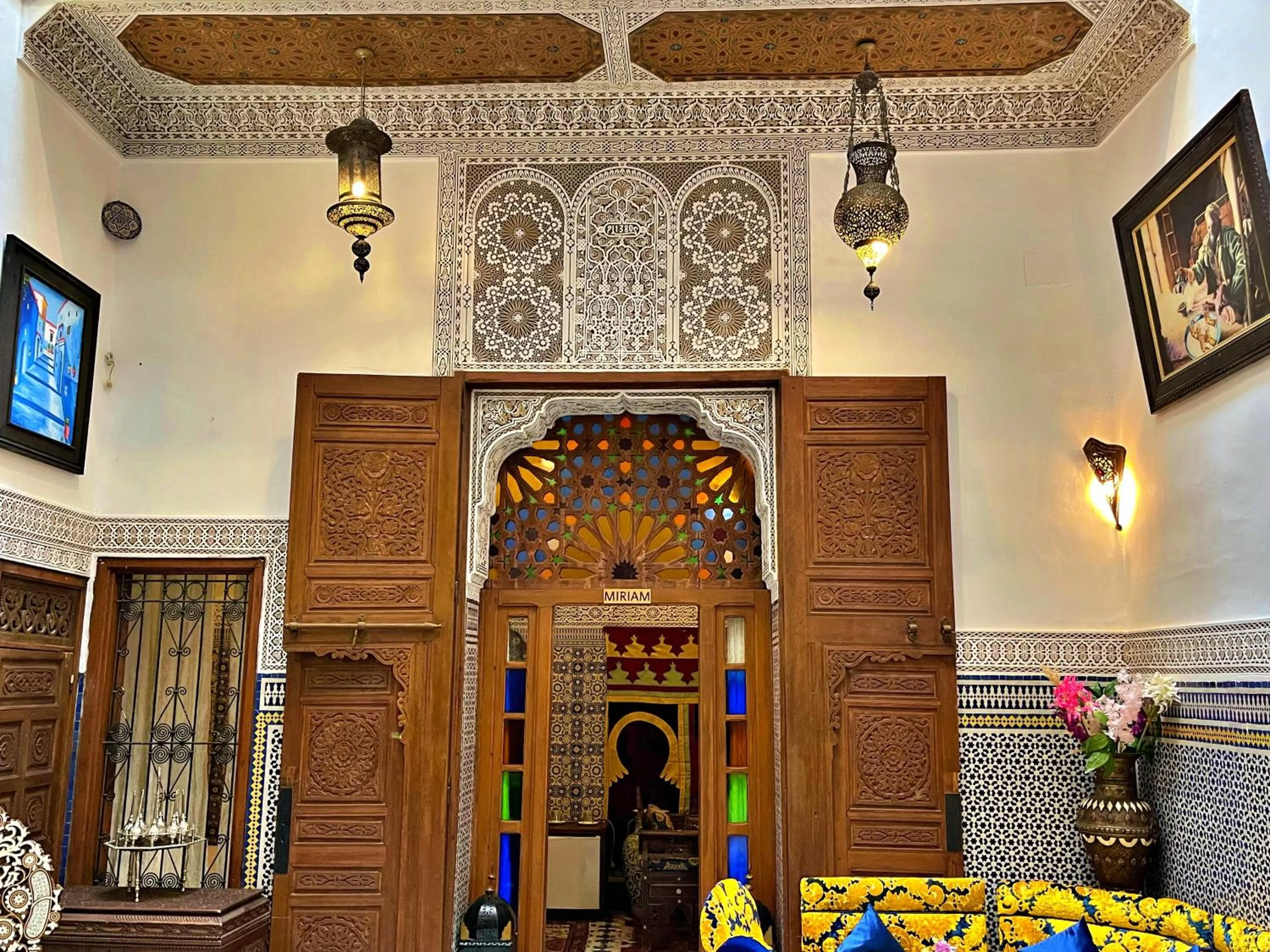 Lobby or reception in Riad Dar Guennoun - Luxury Suites in the Heart of Fes