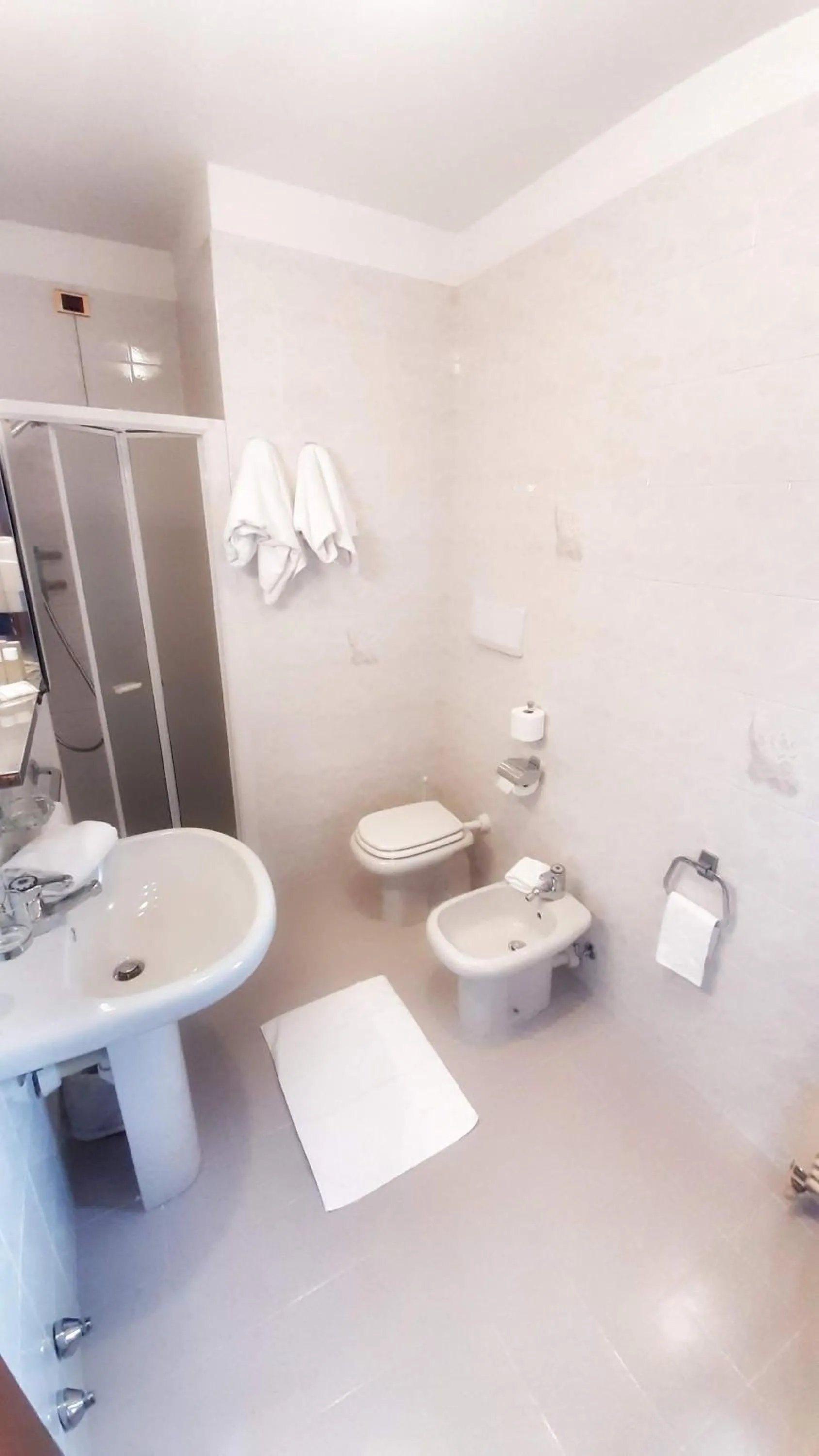 Bathroom in Hotel & Wellness Fra I Pini