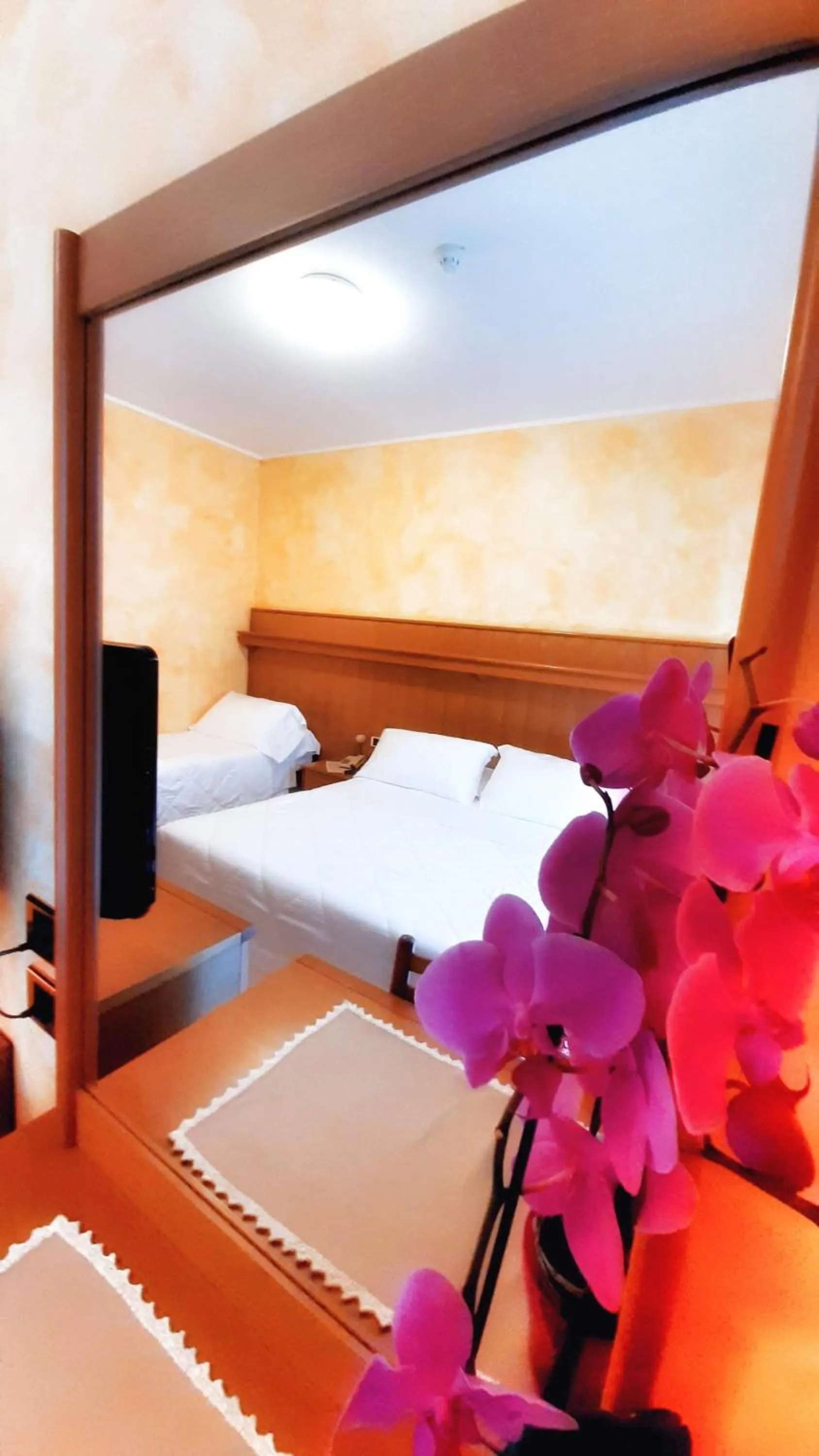 Photo of the whole room, Bed in Hotel & Wellness Fra I Pini