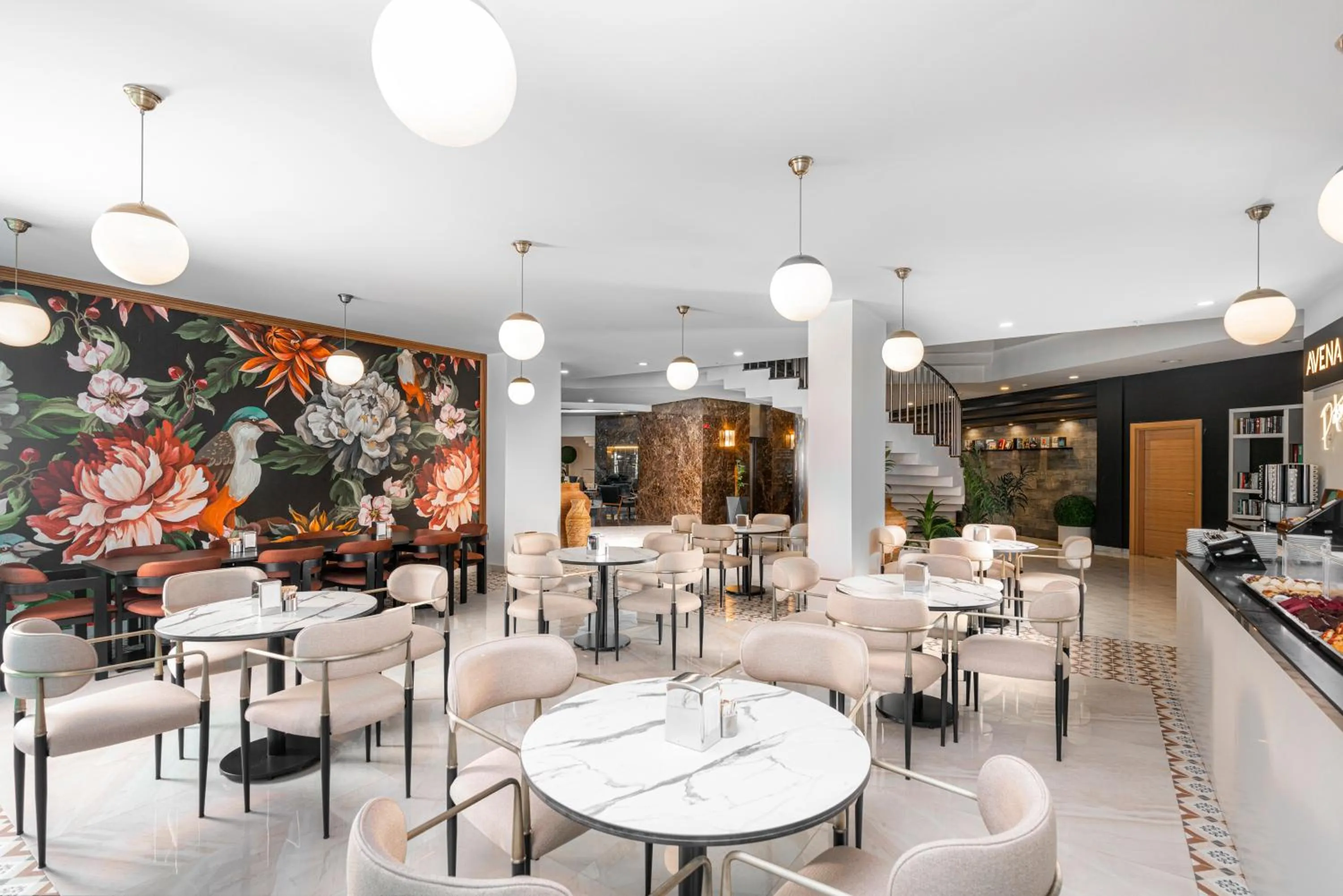 Lounge or bar in Avena Resort & Spa Hotel