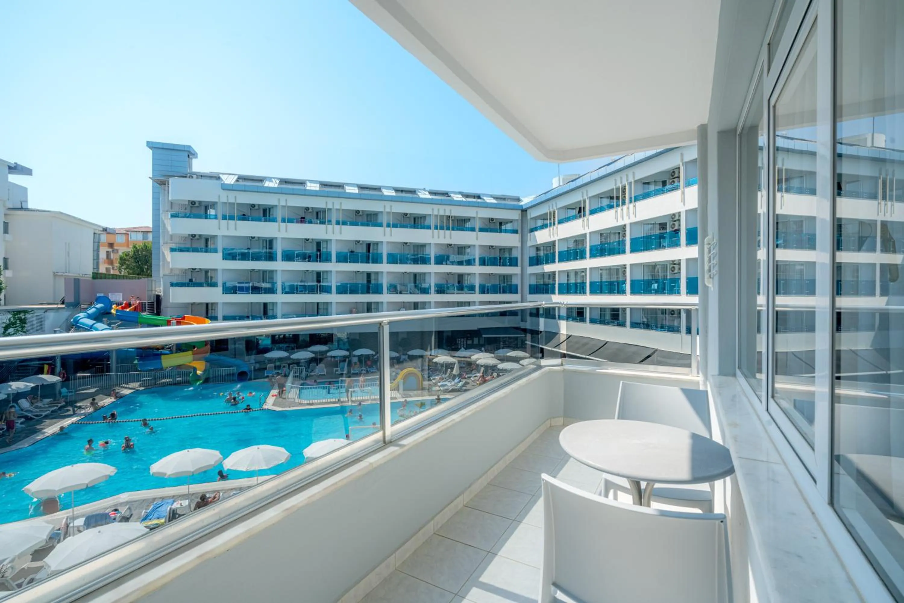 Photo of the whole room in Avena Resort & Spa Hotel