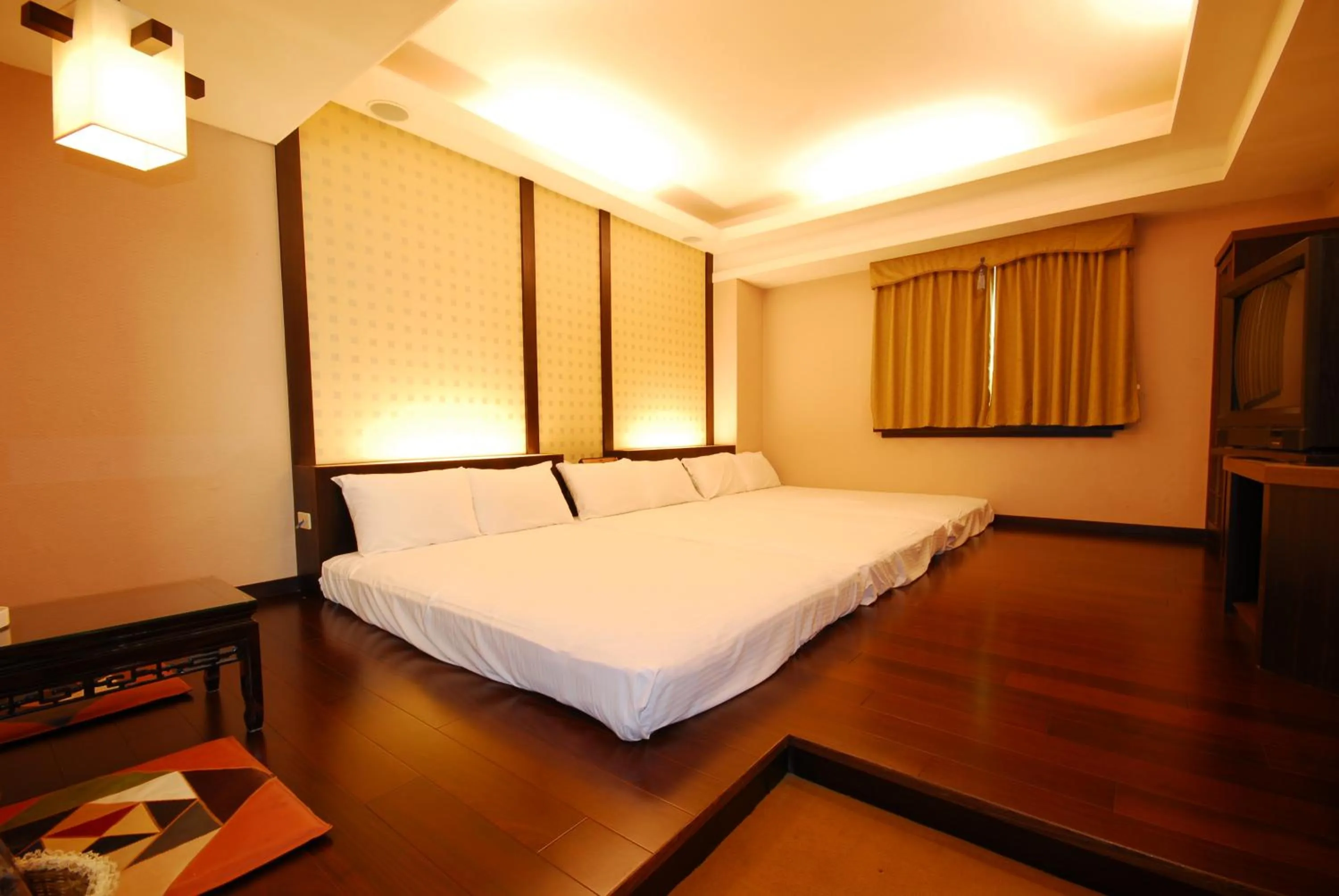 Bed in KaRo Hotel