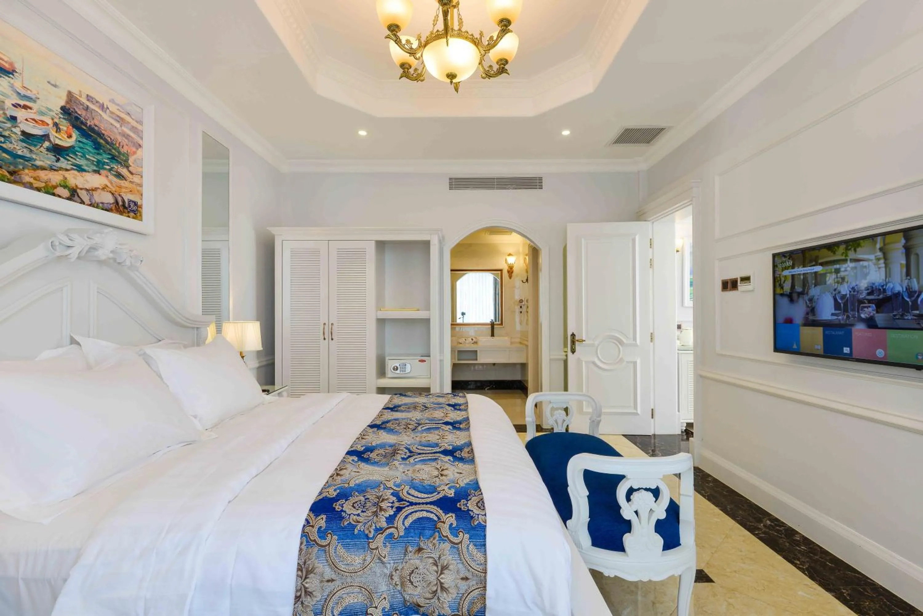 Suite with Ocean View in Lan Rung Phuoc Hai Resort and Spa