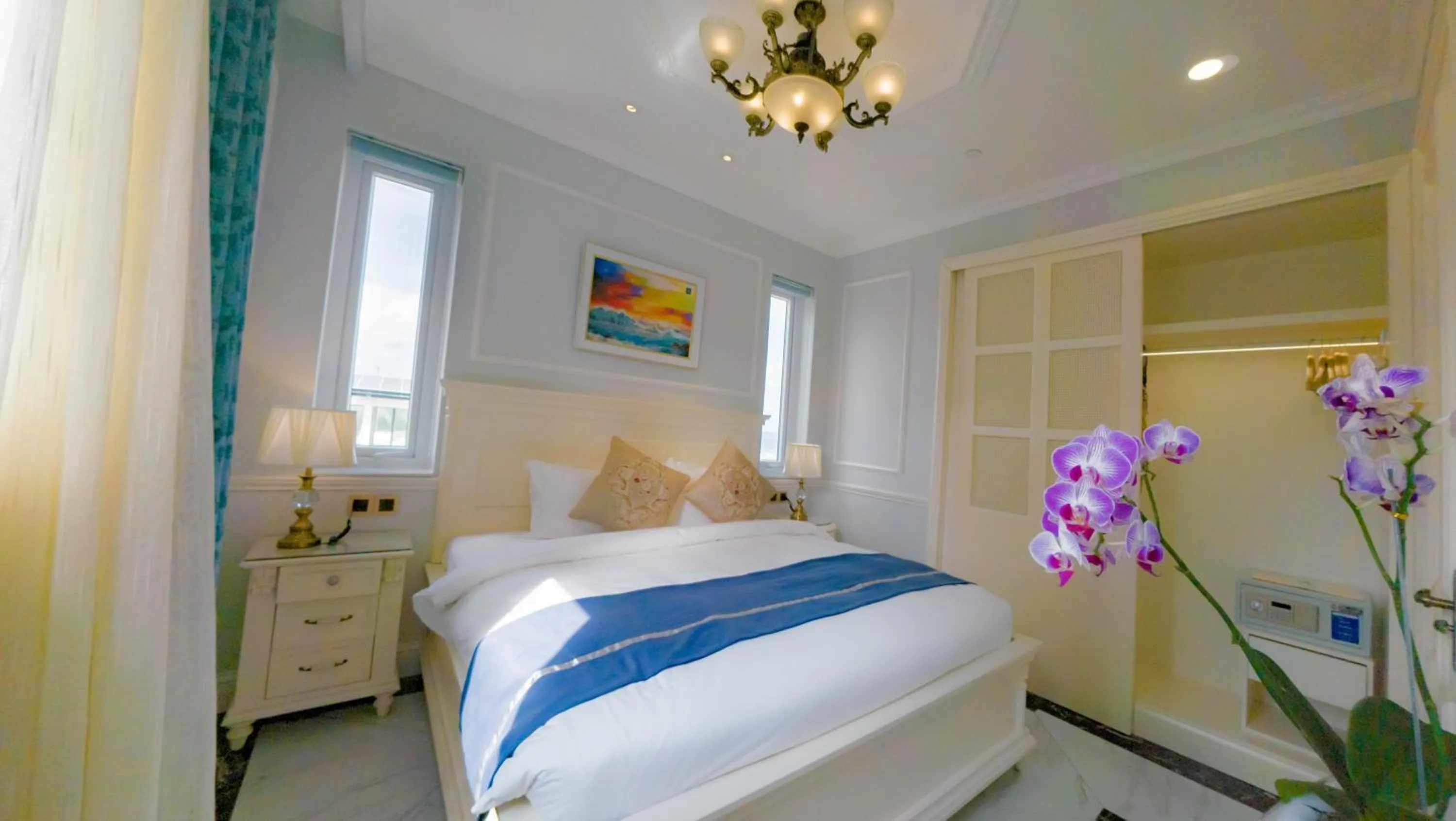 Bedroom, Bed in Lan Rung Beach Resort