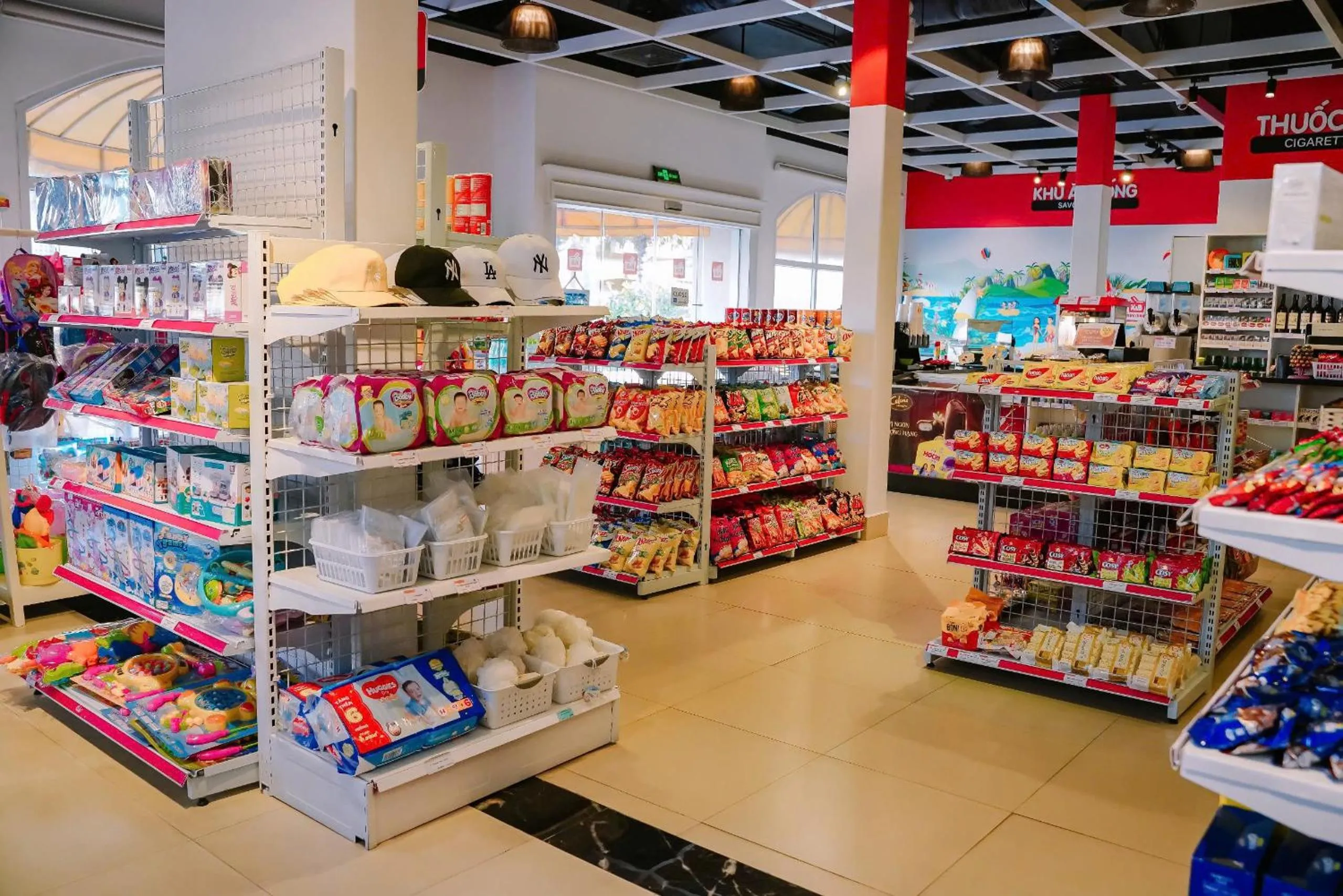 Shopping Area in Lan Rung Beach Resort