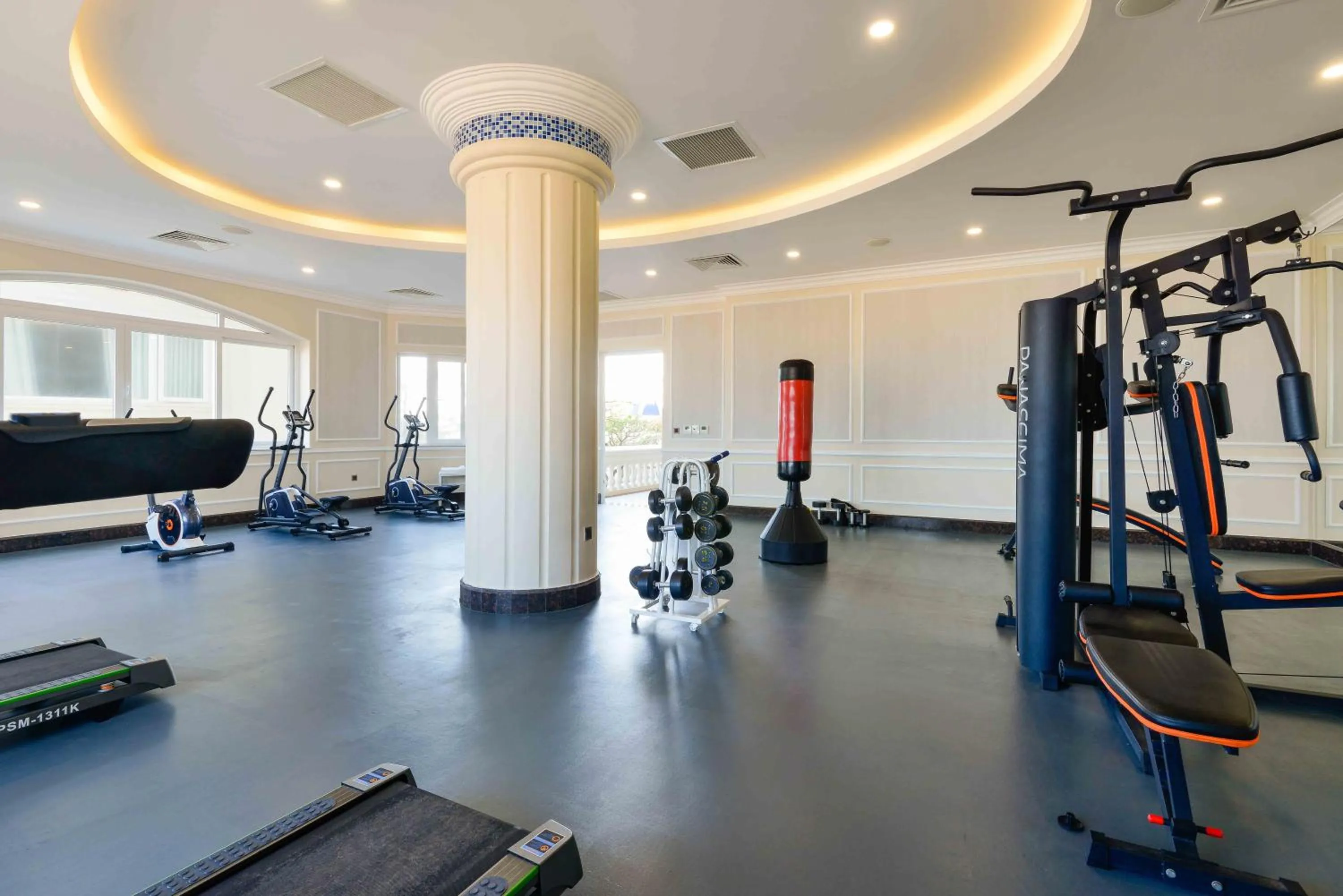 Fitness centre/facilities in Lan Rung Beach Resort