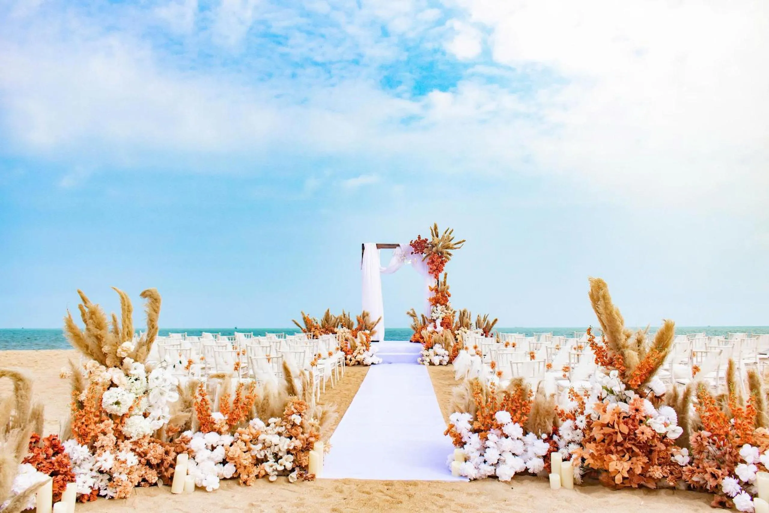 wedding in Lan Rung Beach Resort