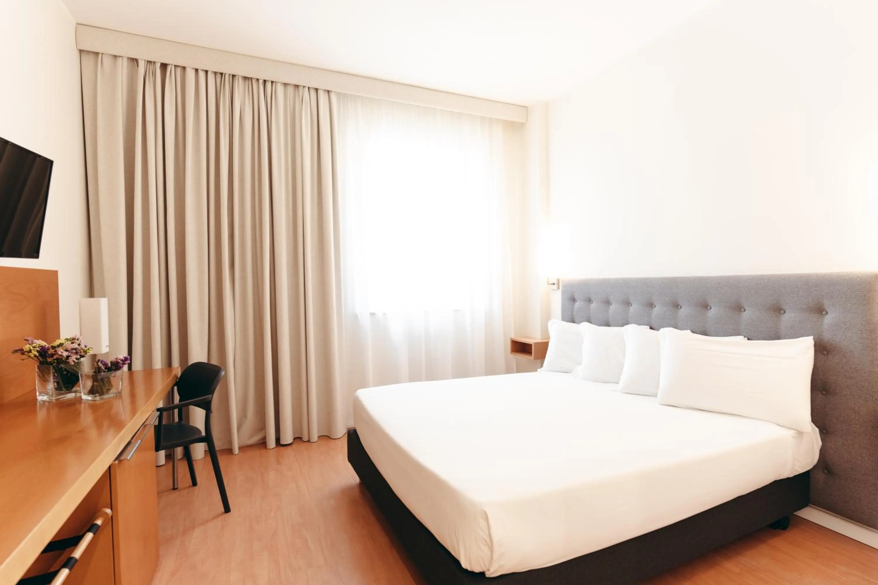 Bed in Hotel Excelsior Bari