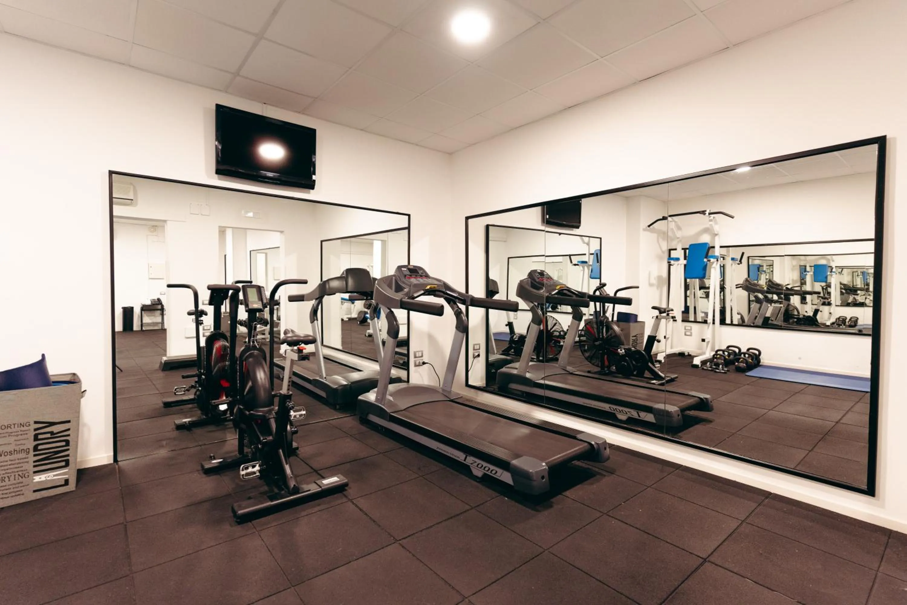 Fitness centre/facilities in Hotel Excelsior Bari