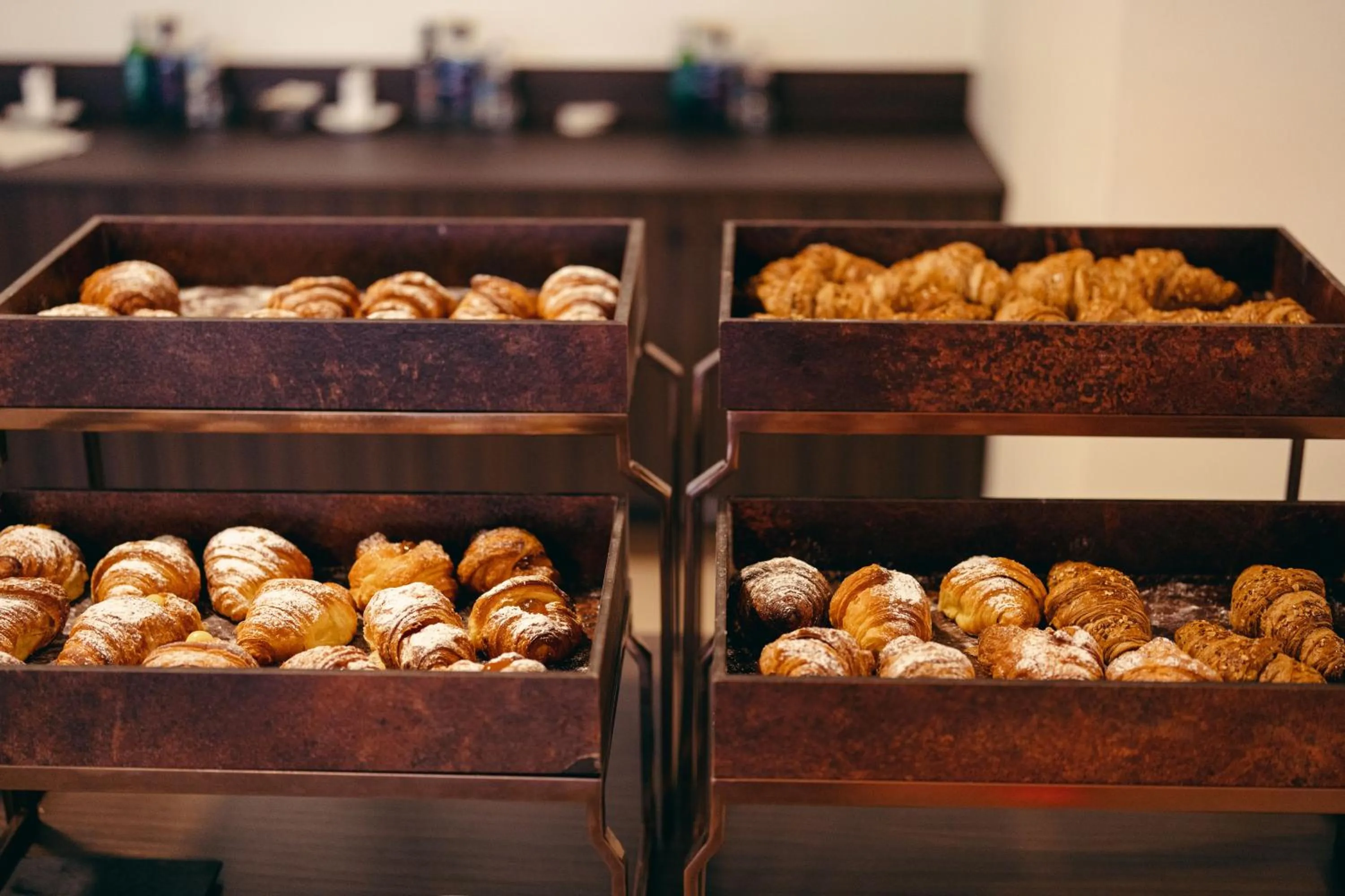 Food and drinks in Hotel Excelsior Bari