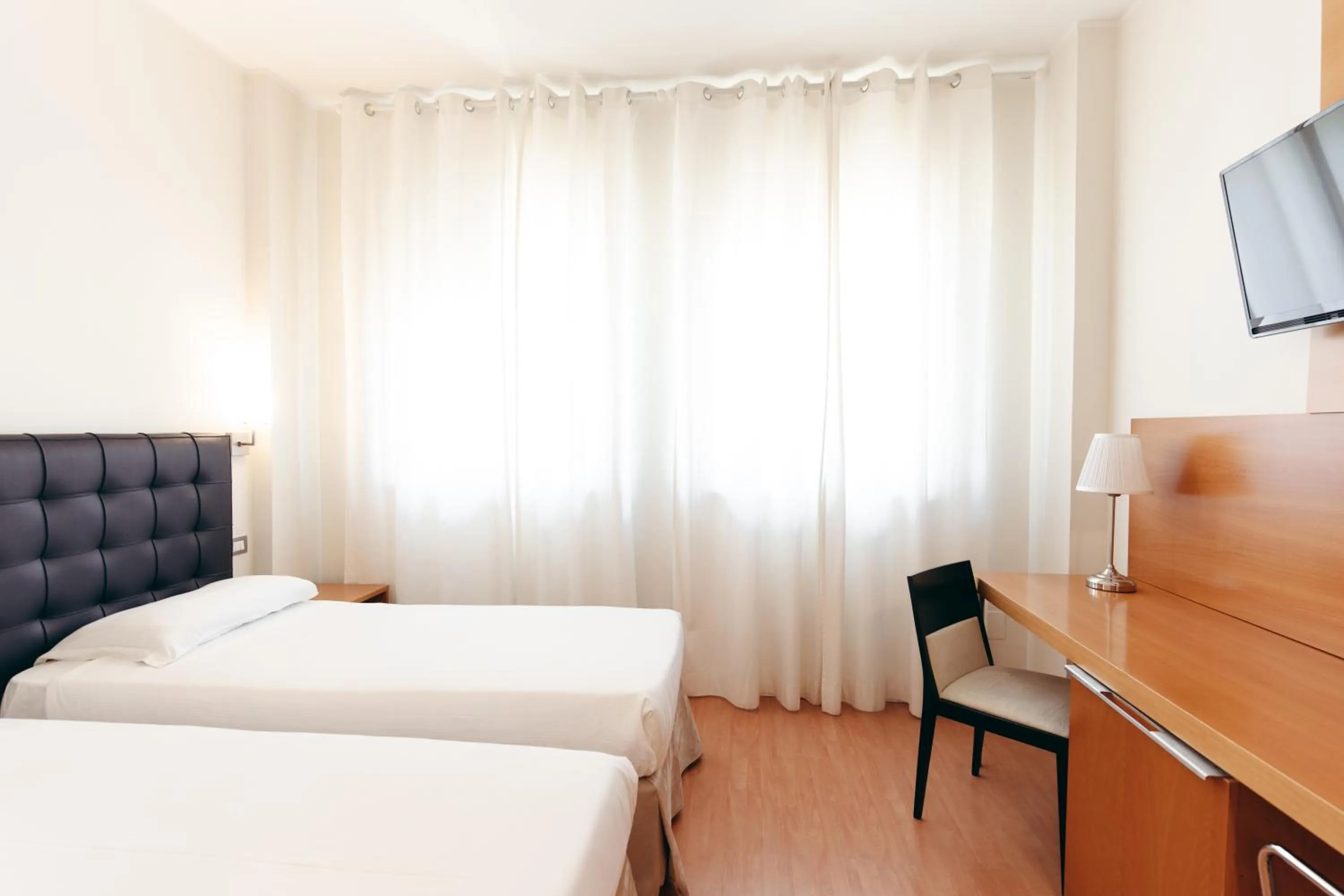 Bed in Hotel Excelsior Bari