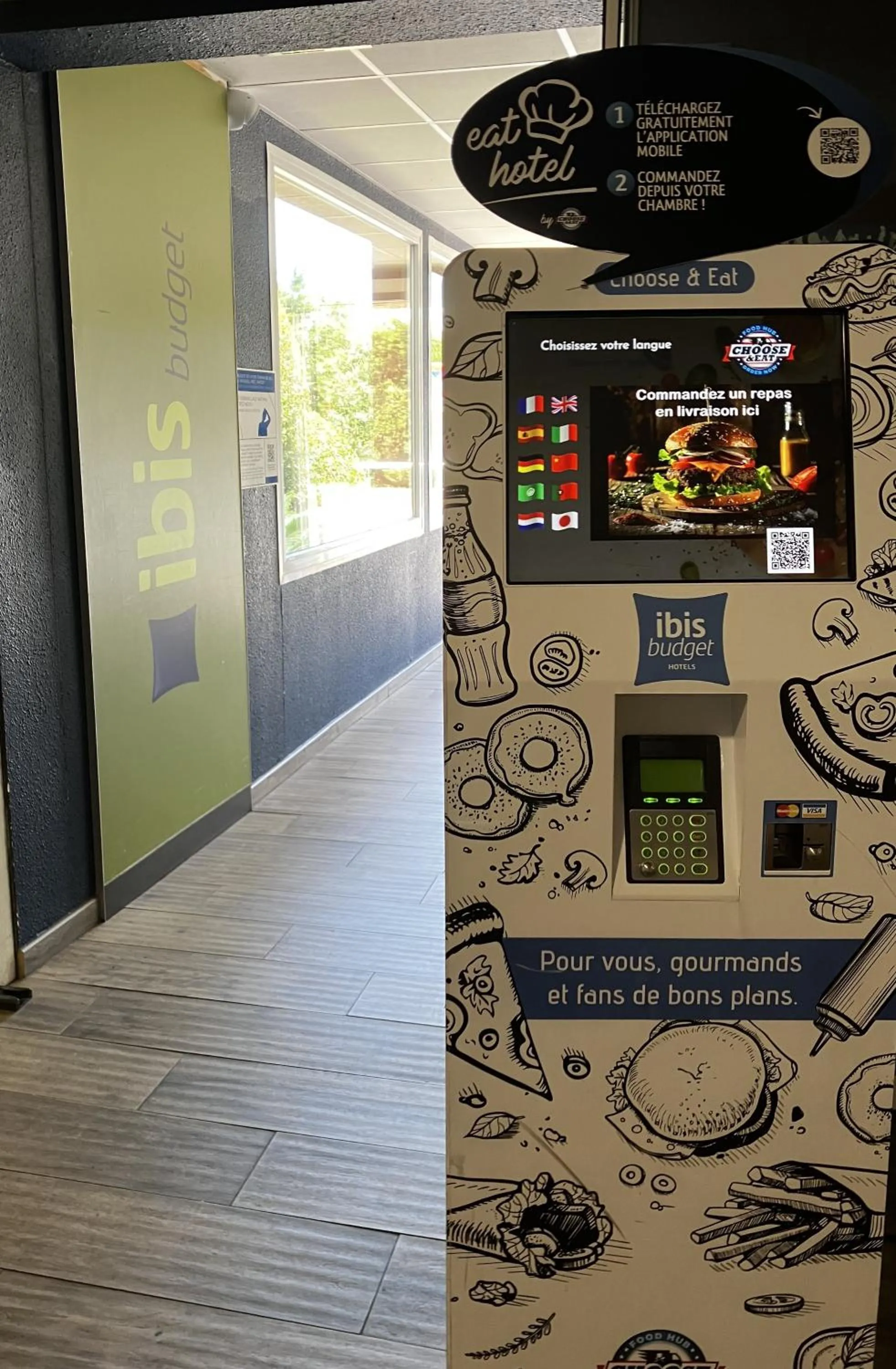 Food and drinks in ibis budget Marseille Aeroport Provence