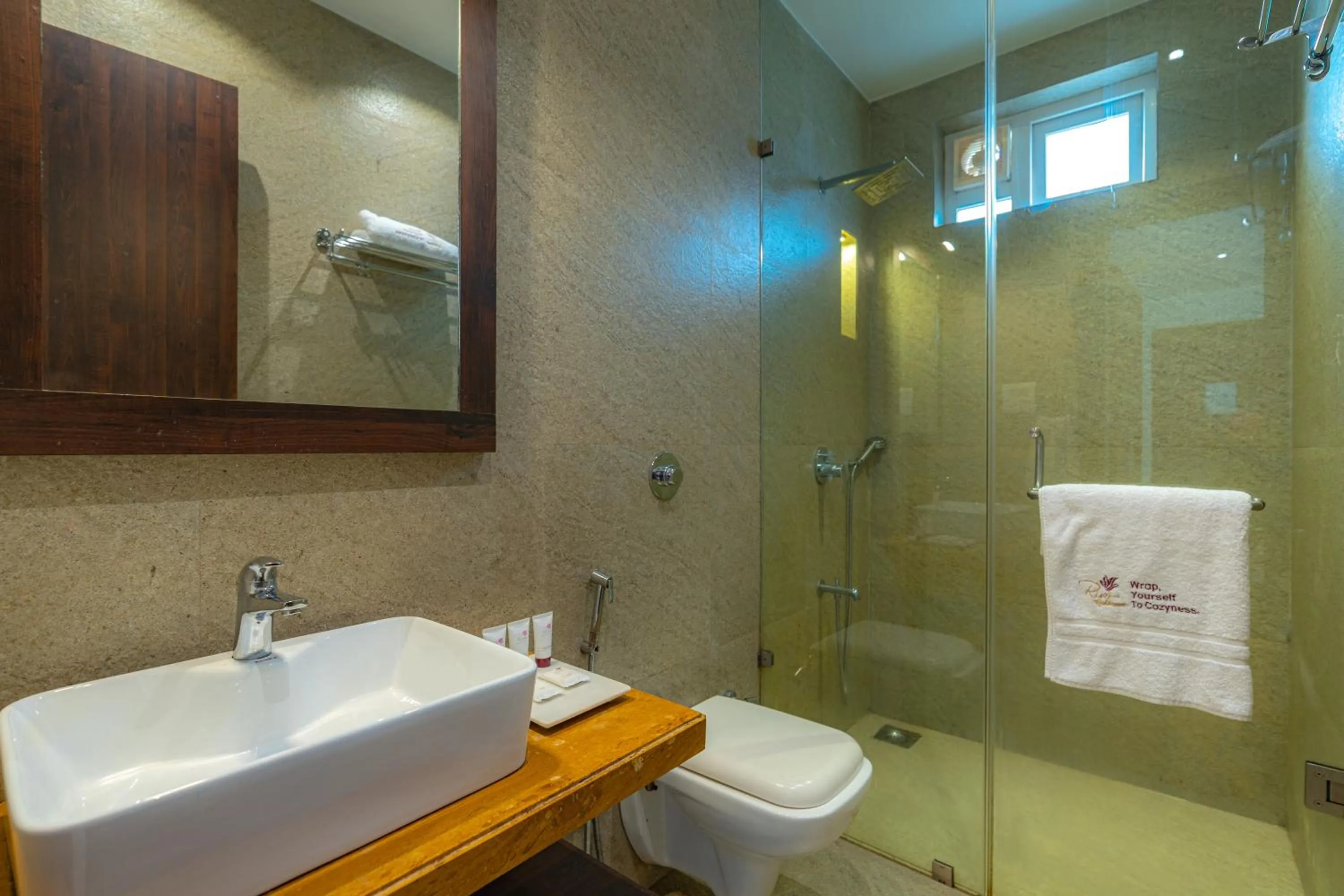 Shower in Riva Gold Coast