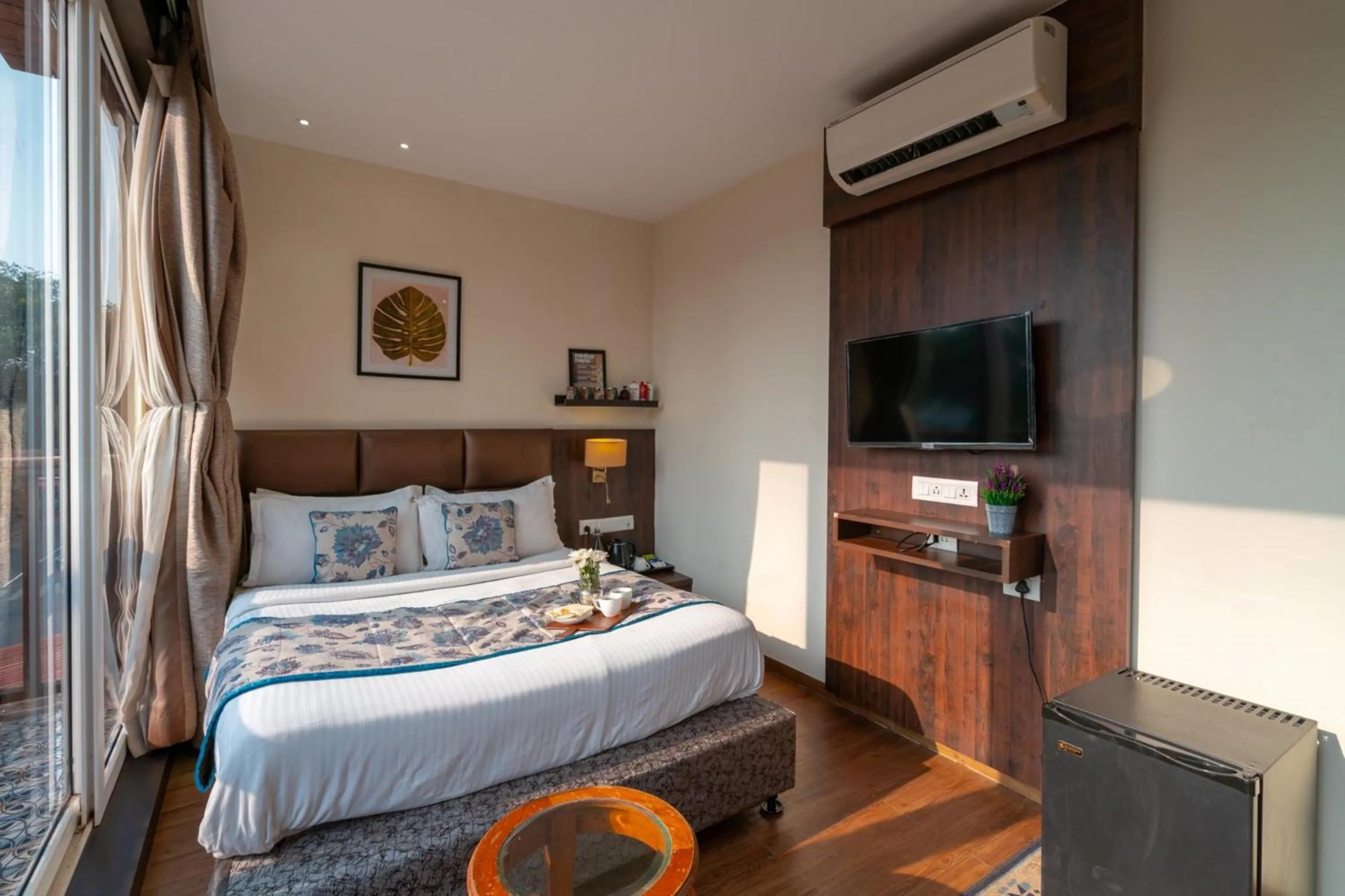 Bedroom, Bed in Riva Gold Coast