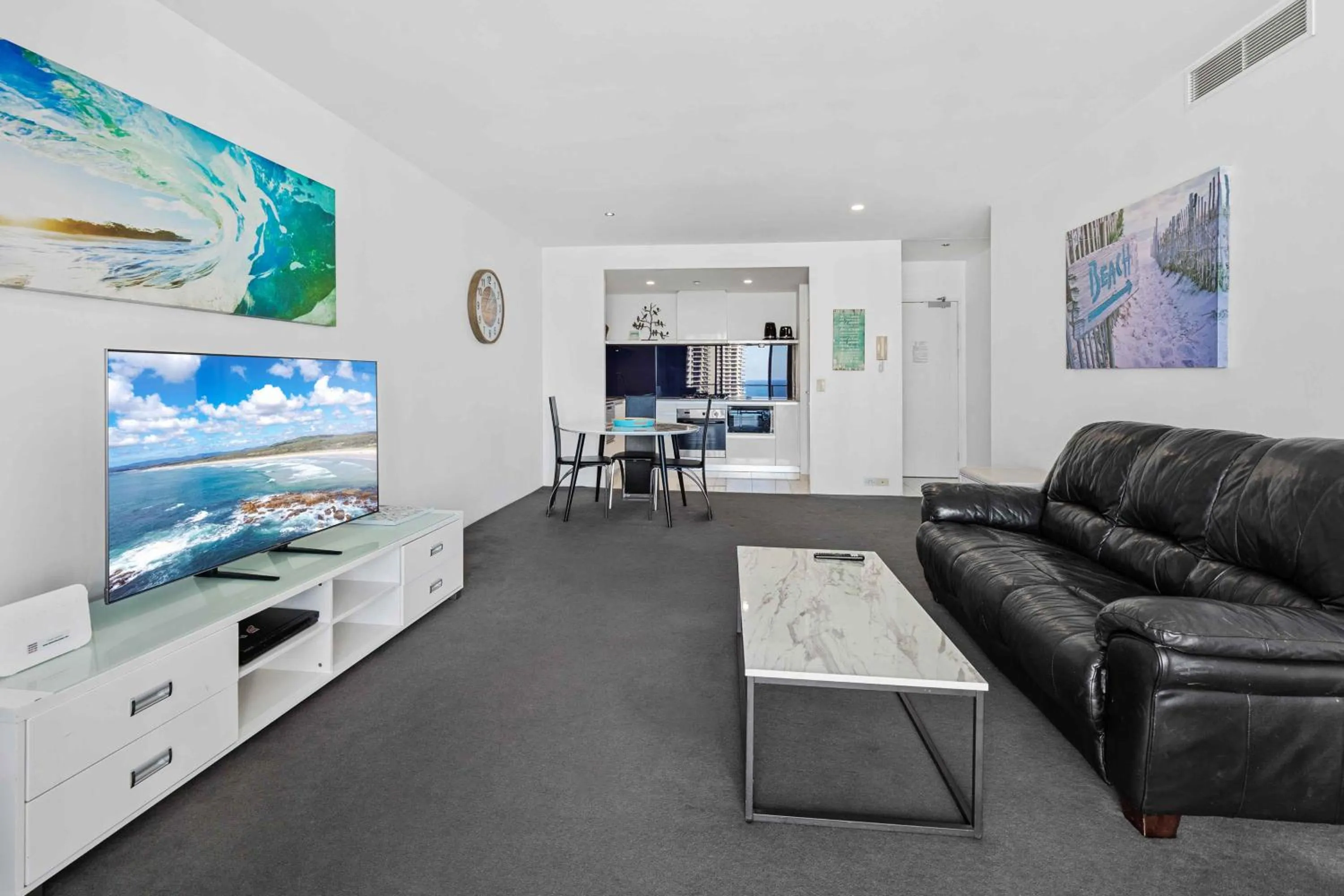 Circle on Cavill - Hosted by Coastal Letting Co.