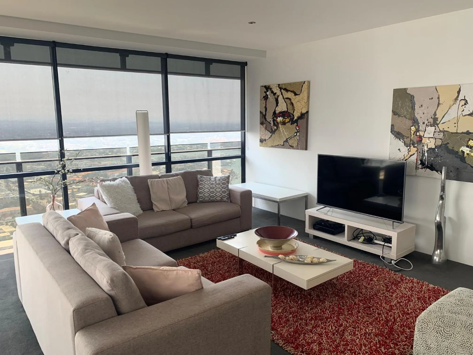 Circle on Cavill - Hosted by Coastal Letting Co.