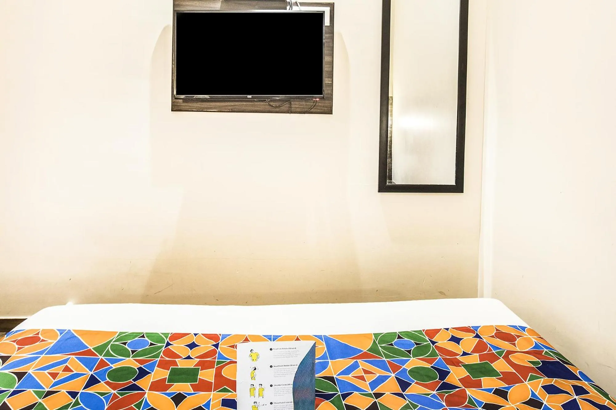 Bedroom, Bed in Hotel Horizon