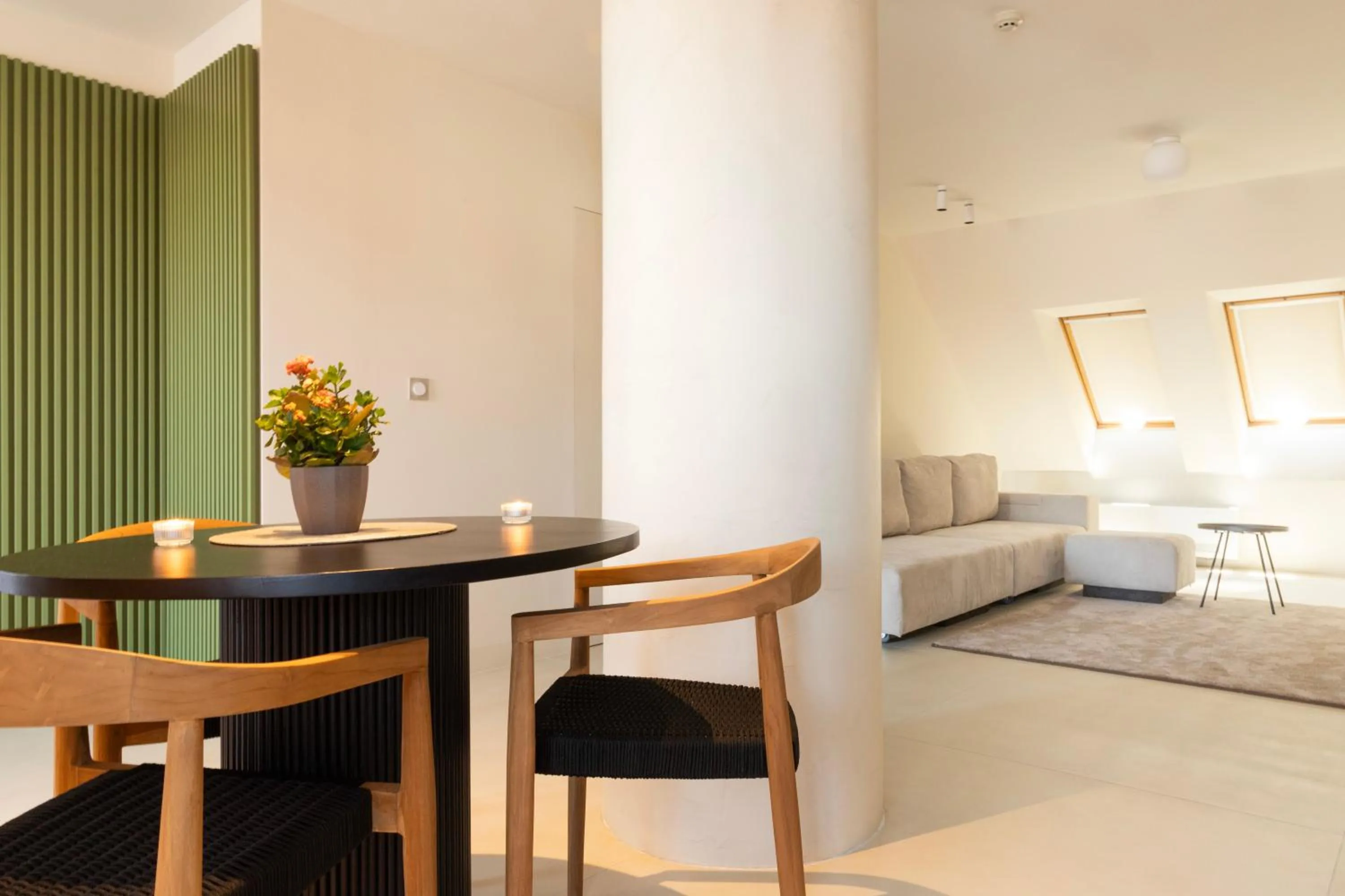 Living room in St. George Hotel