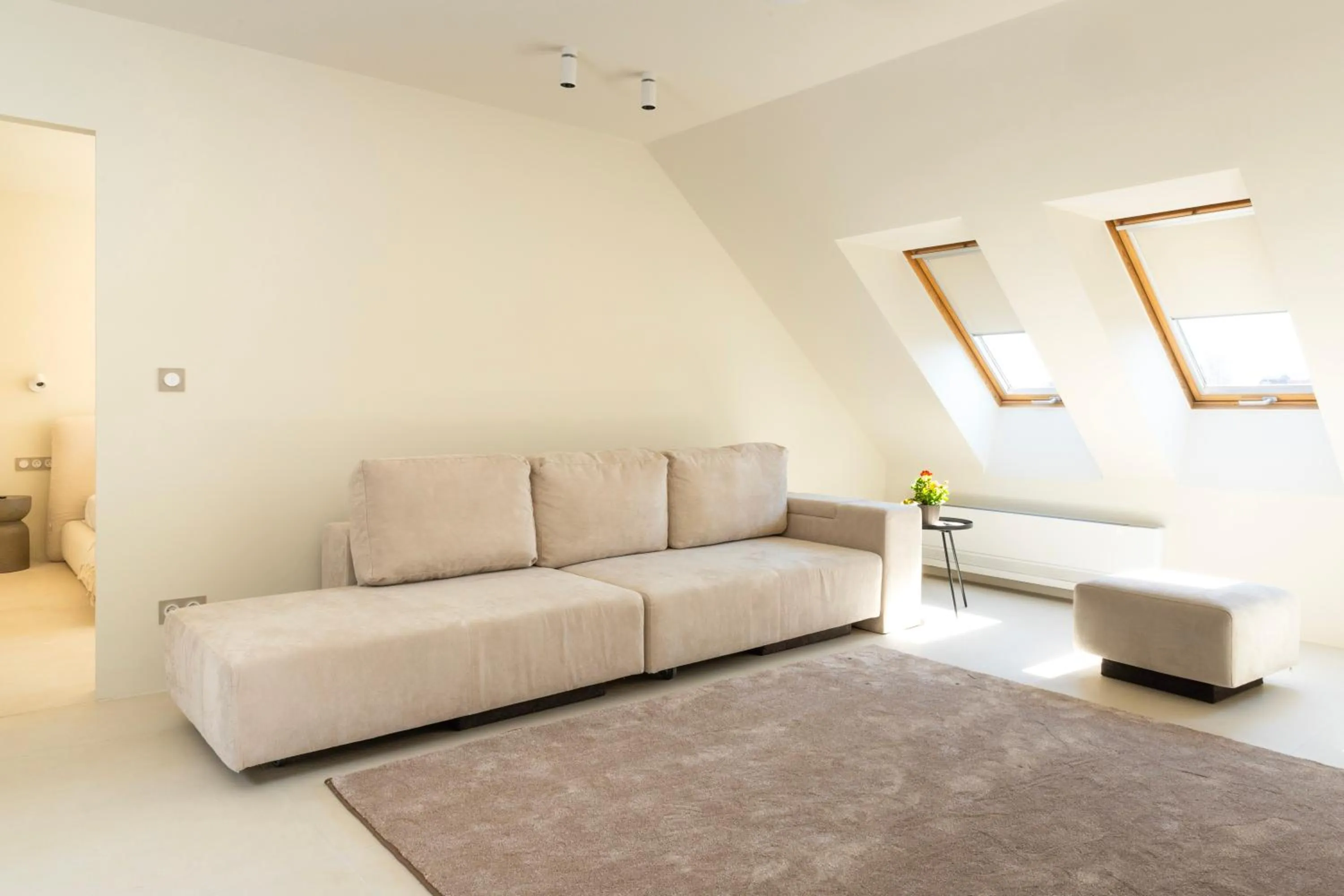 Living room in St. George Hotel